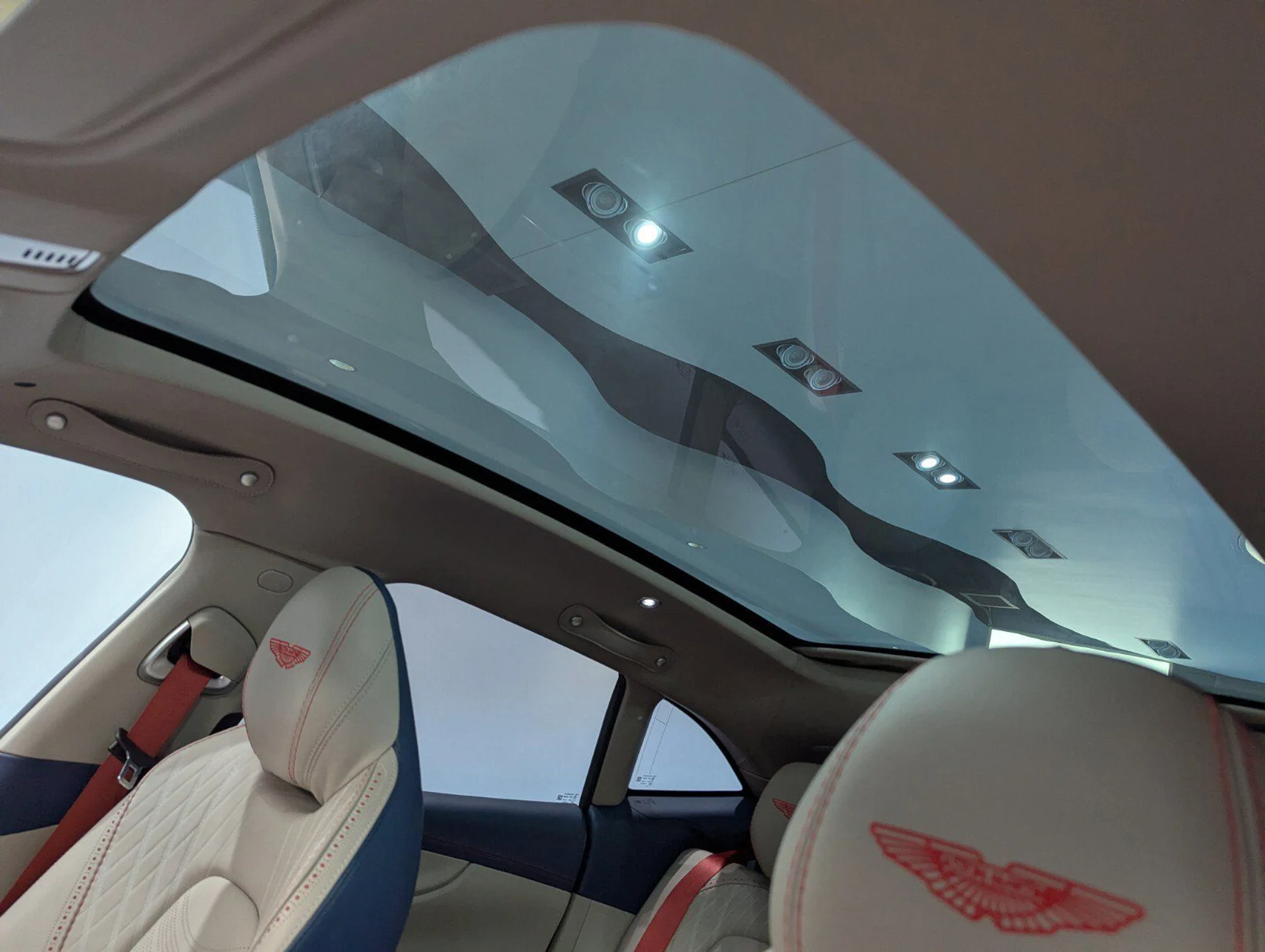 mph017_3269310661_aa37d707695eff429abf311ae01f3c26_1ee8965c99