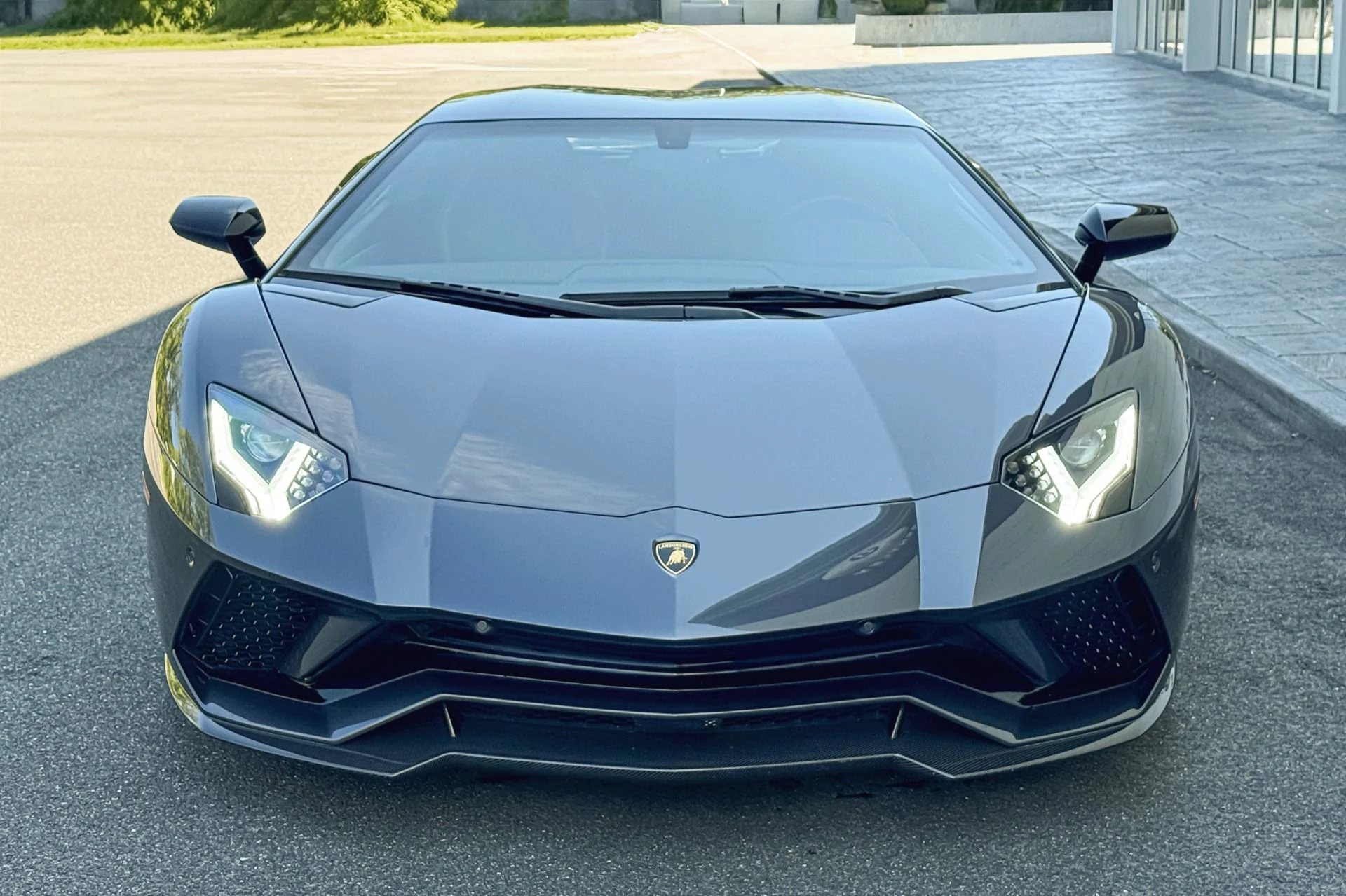 mph017_3272889777_Used_2018_Lamborghini_Aventador_S_LP_740_4_S_1758017826_95f867c769