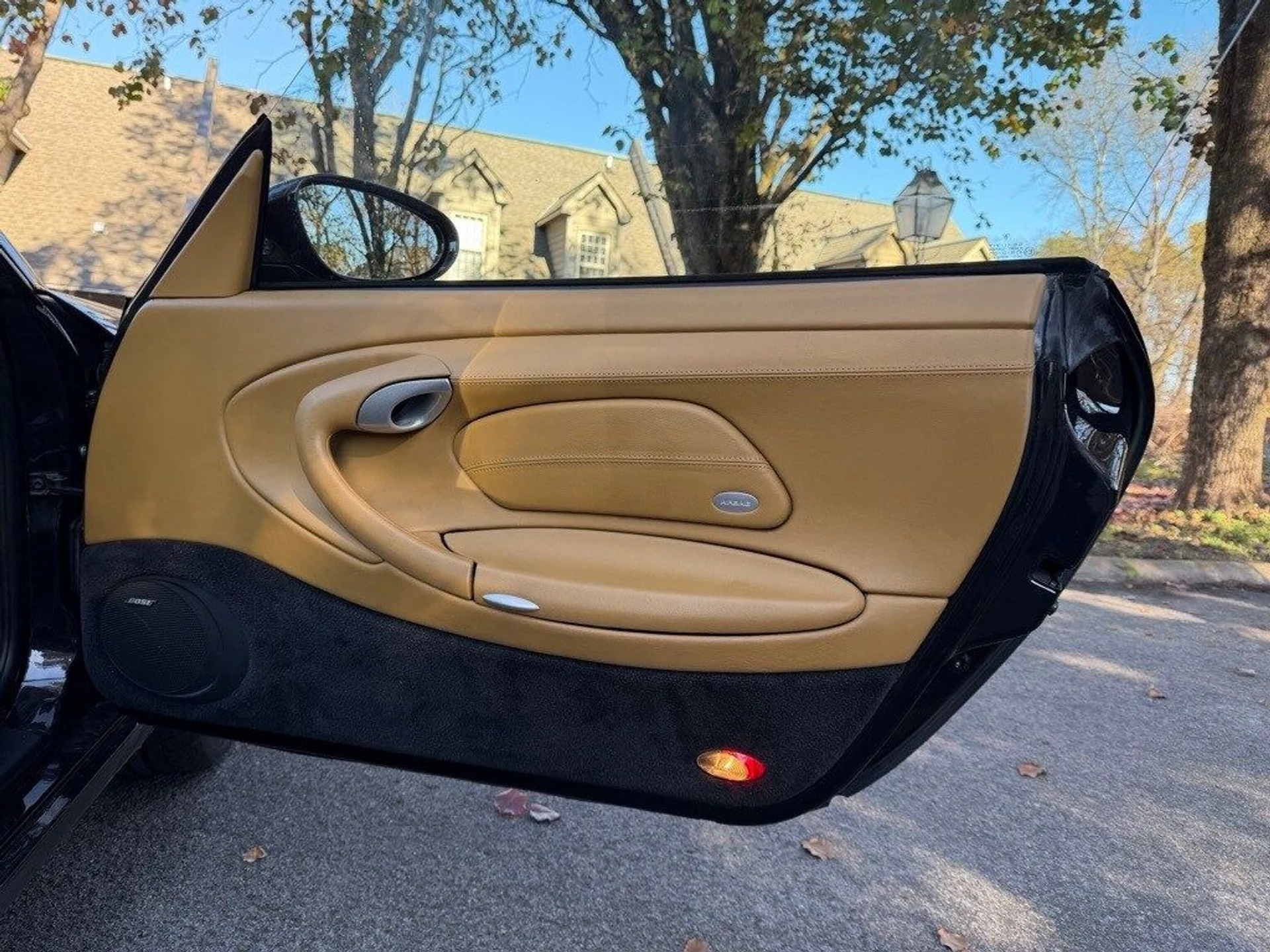 mph017_3273003255_2186c6c8b32769c79a910459625d296bx_b67aa5316d