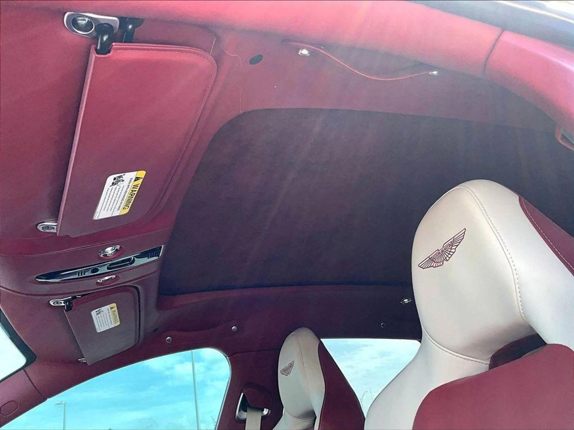 mph017_3276574451_1_No_Z1_Fa_Ce_Tyskhq2zo_ESR_Lg_C_Lec_8789358769