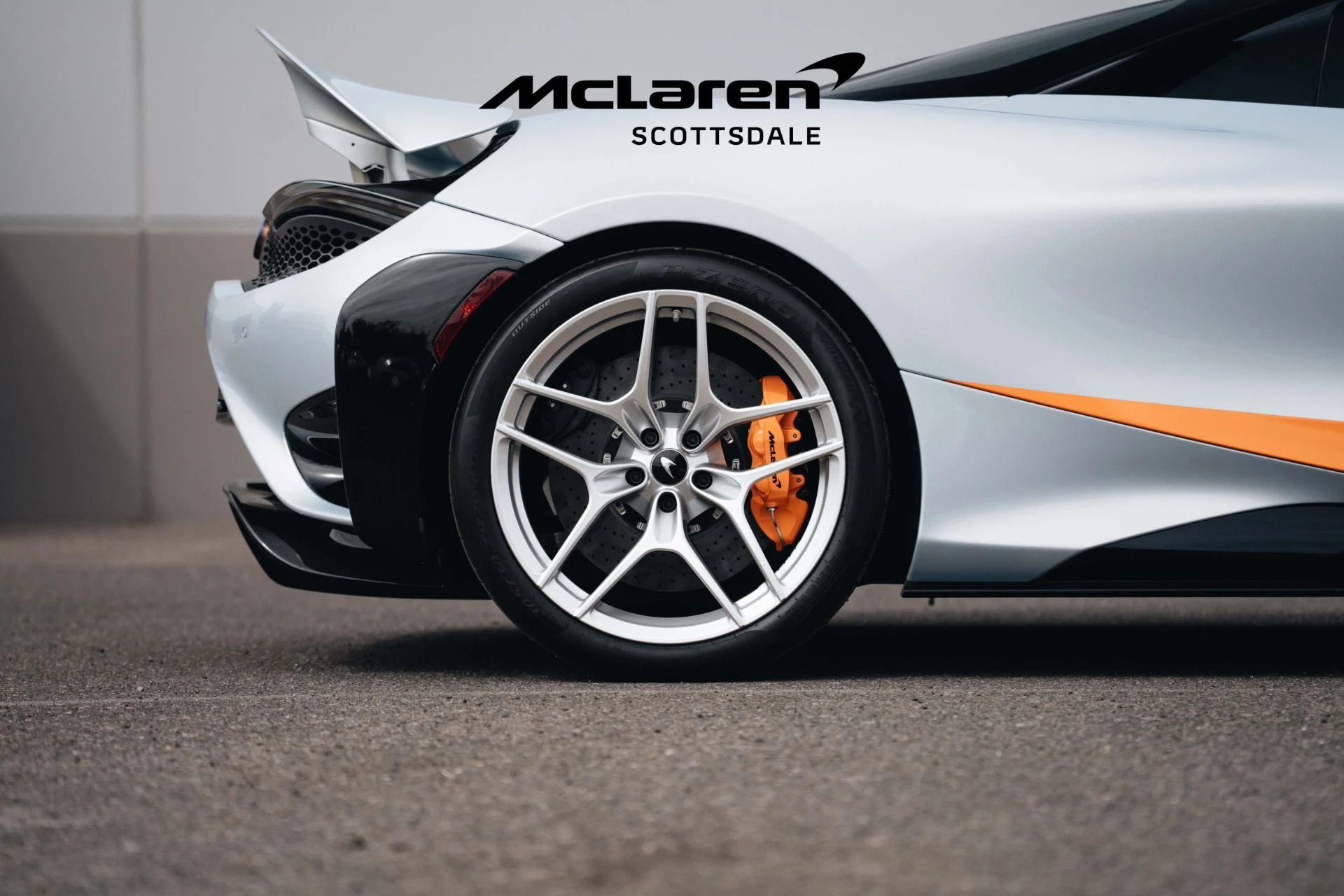 mph017_3276746531_Used_2022_MCLAREN_765_LT_SPIDER_1742287111_4689d0a8c6