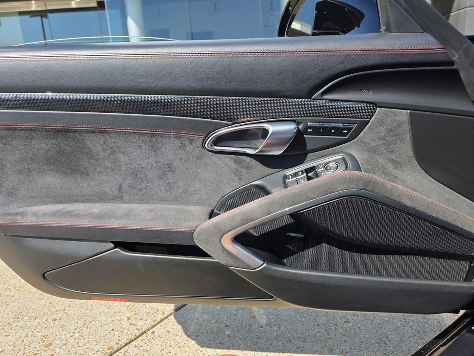 mph017_328238007_ZI_7t_IBV_Ql9h7_Dsv_T_ys_O9b0bs_E_cbab3d5f17