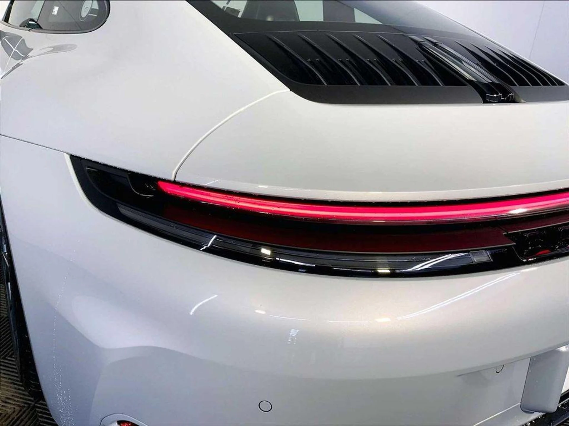 mph017_3288637869_2v_FDRJ_8_Oo5scw_B_Roa_T_Pmvs_JV_9gw_d2b835d88b