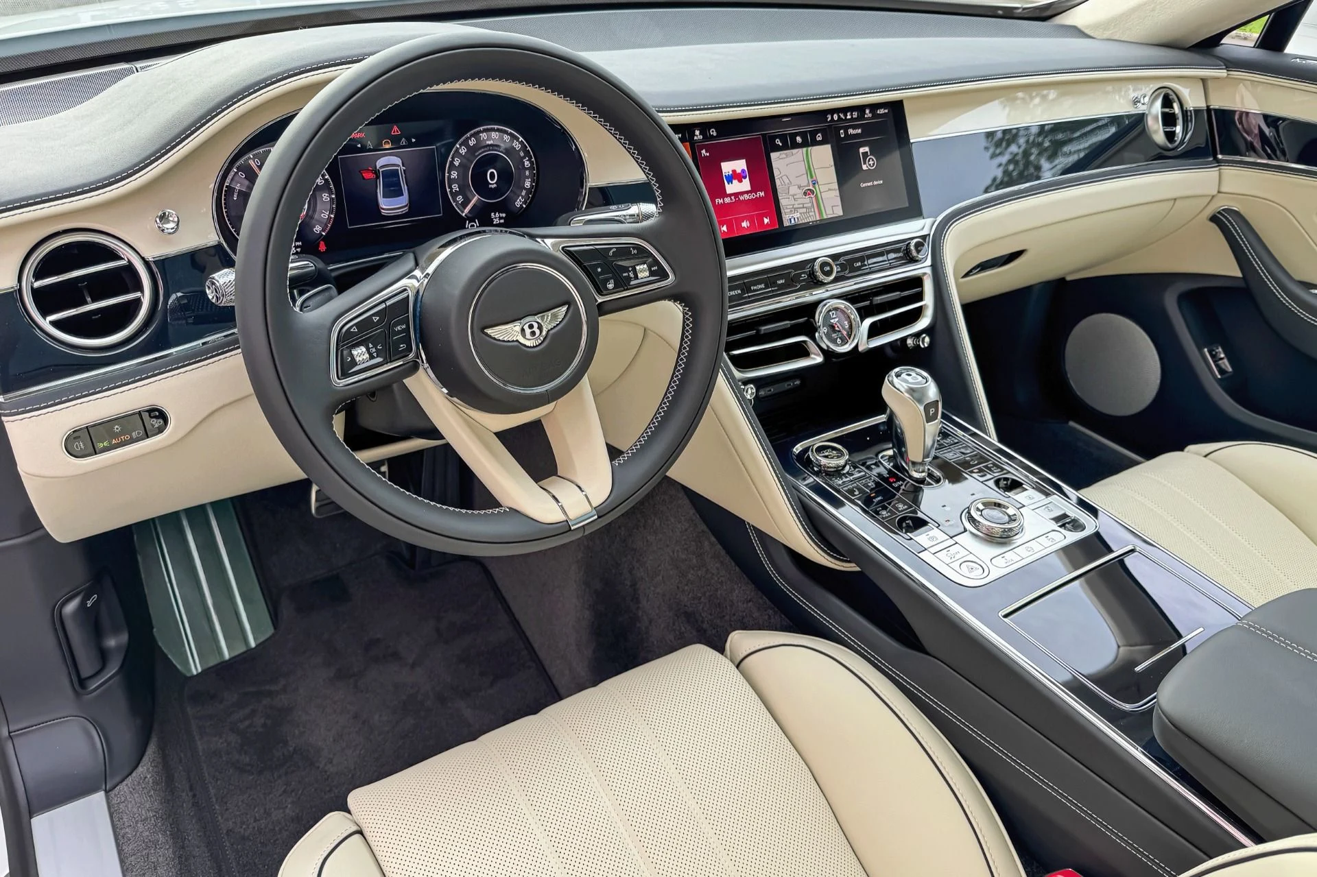 mph017_3294042997_New_2026_Bentley_Flying_Spur_1763579881_a2f8978a9c