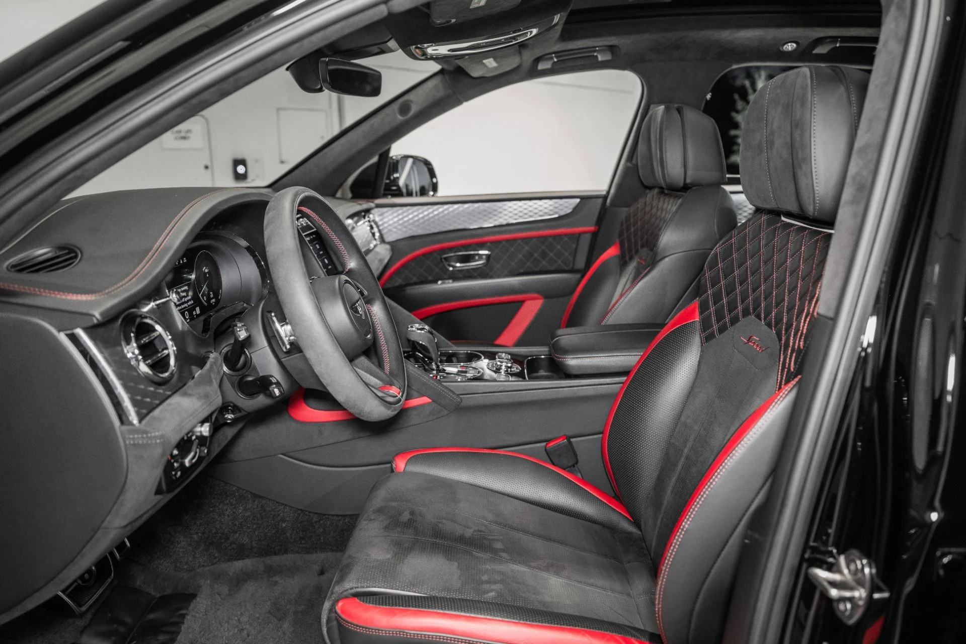 mph017_3299320348_Used_2022_Bentley_Bentayga_Speed_1790432013_ab4d75bddc