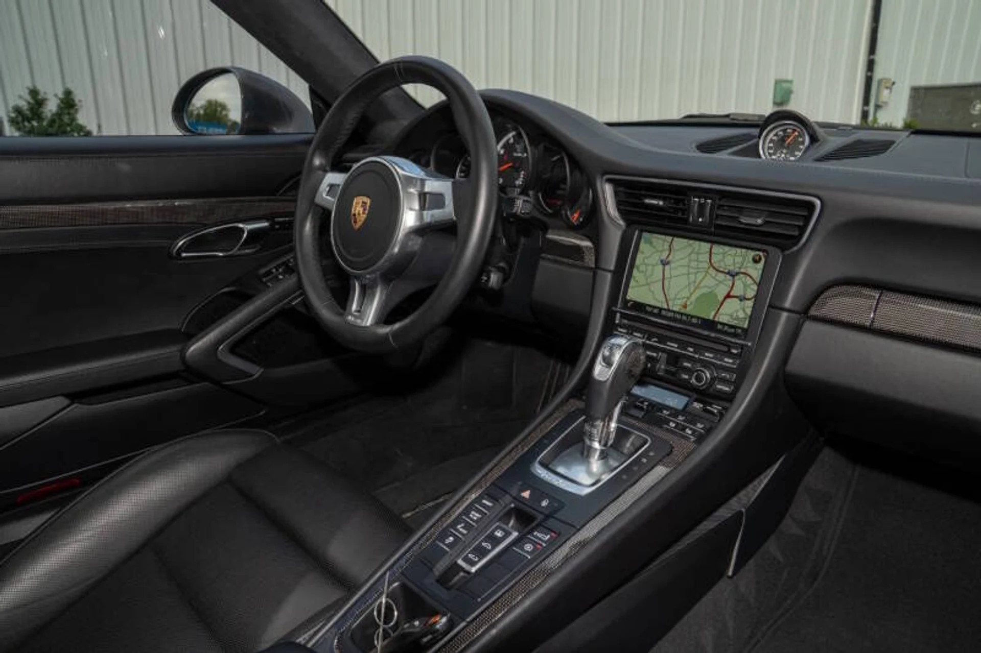 mph017_3301029602_2016_porsche_911_turbo_s_awd_2dr_coupe_0a7bc642e8