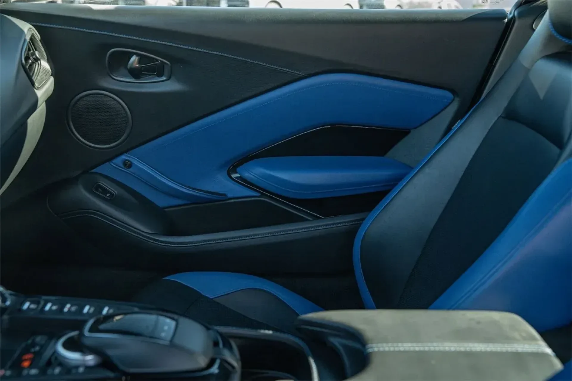 mph017_330231292_dee1c0eb6ed44f4783a29128b4d735e1_3c7979133c