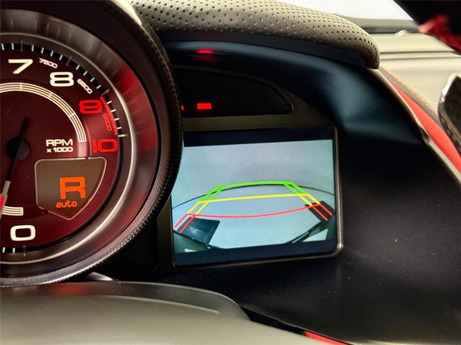 mph017_3302727386_ae0b8d7698acd2f34b352f41a6868015_9fdce552bd