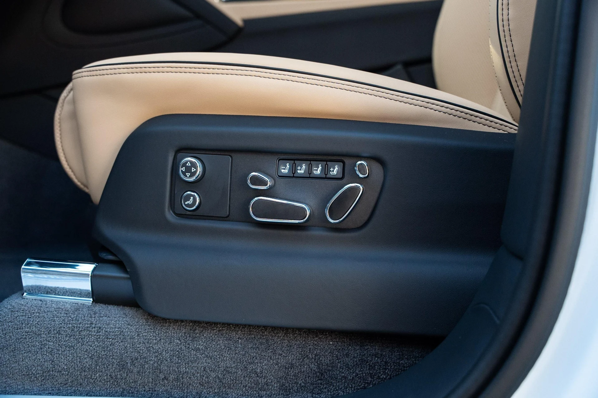 mph017_3302922034_439893873_68933516d11a93082f4d7fe0_24a971522c