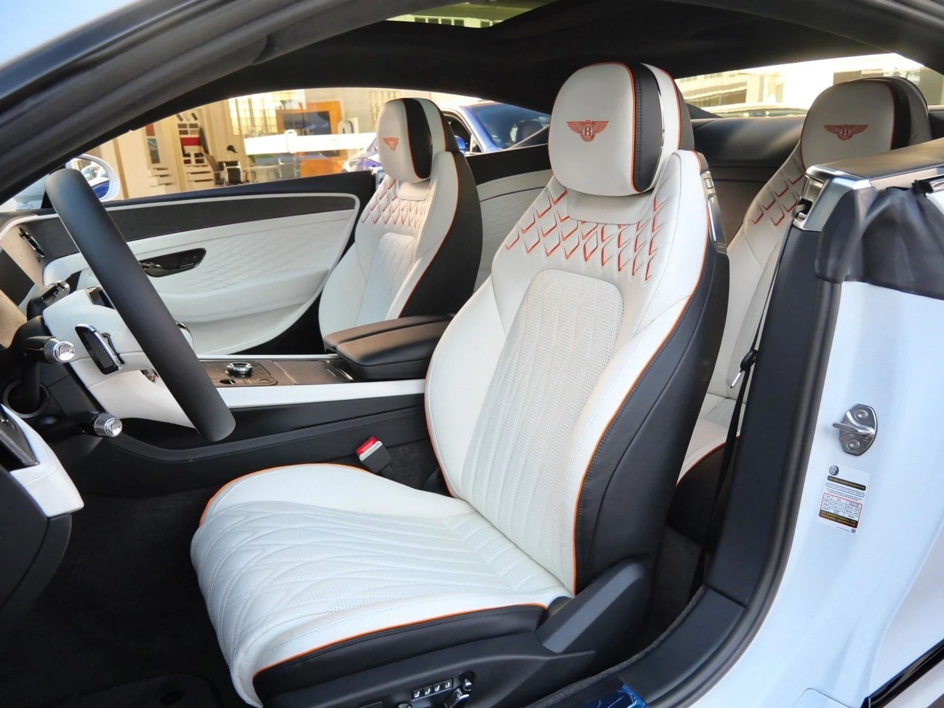 mph017_3304048643_d7f781797f9bf8f2f43defa32c4f18d2x_dcf357609f