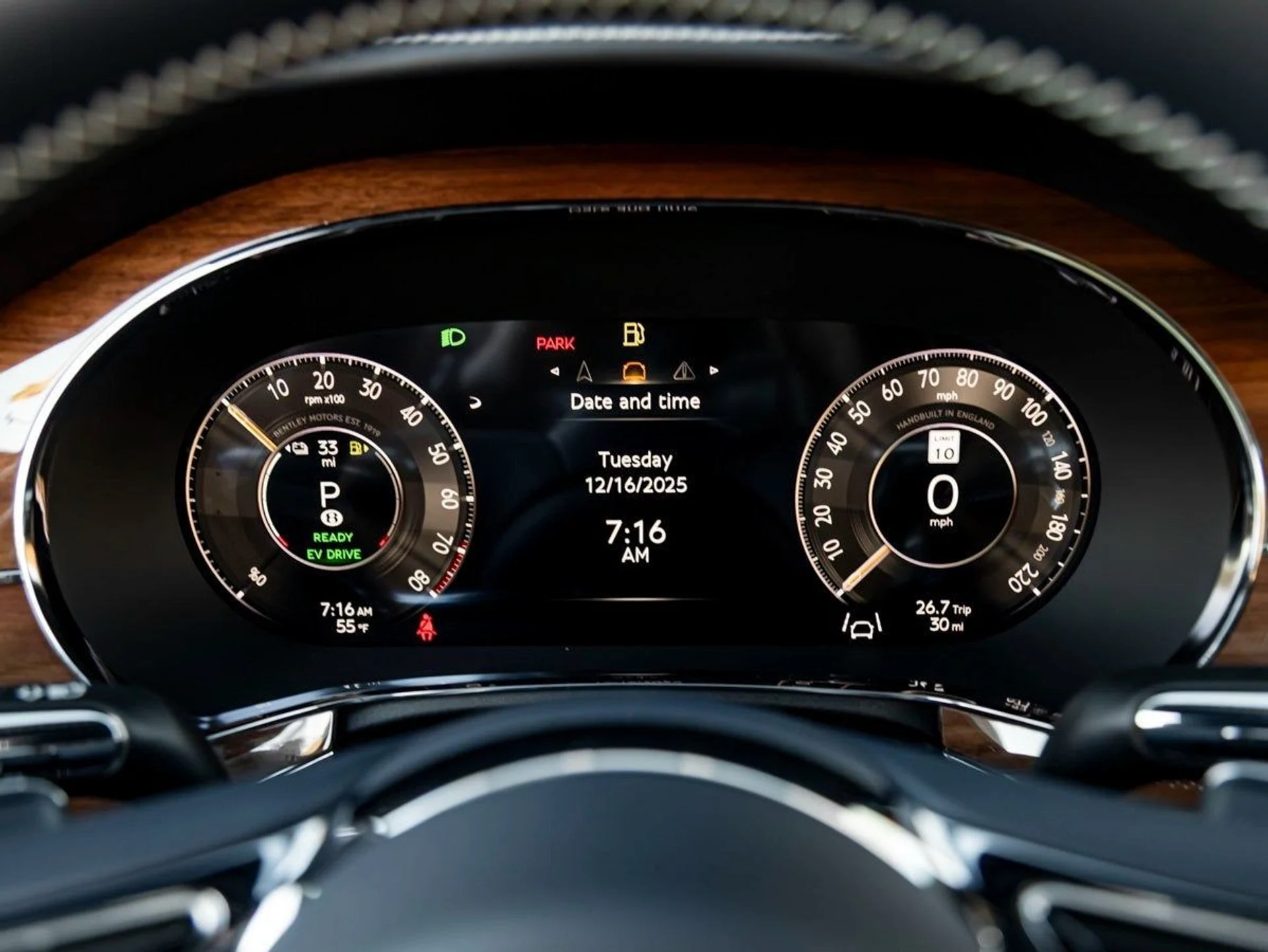 mph017_3306639255_18_5cd0ab4d81