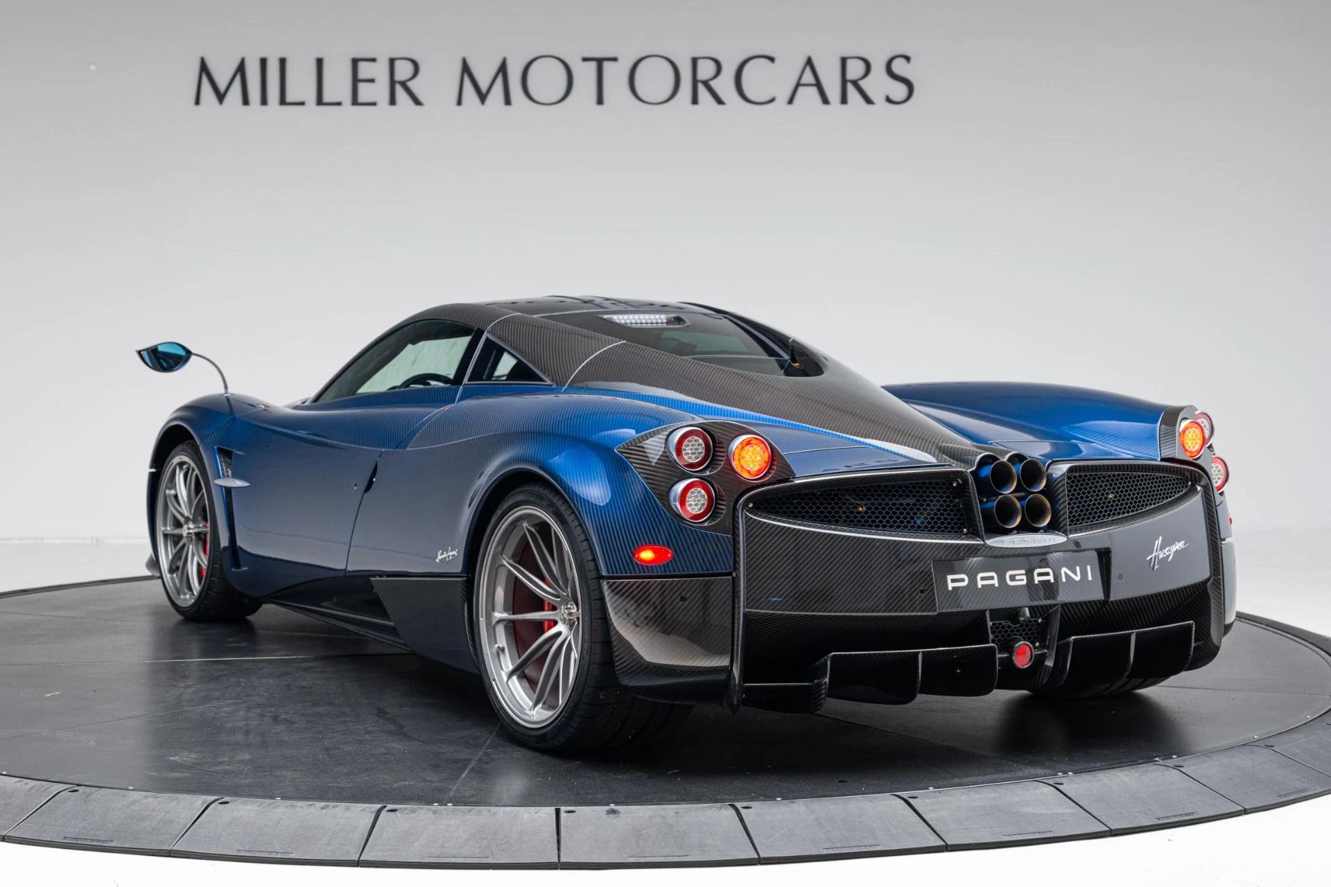 mph017_3308667677_Used_2014_Pagani_Huayra_Tempesta_d30da9594c