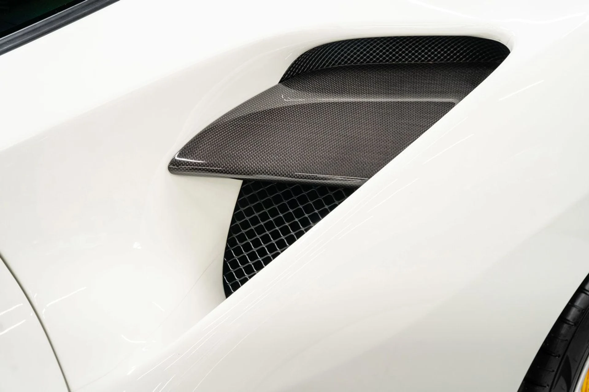 mph017_3311537214_ferrari_488_gtb_2018_d7eccfbb8d