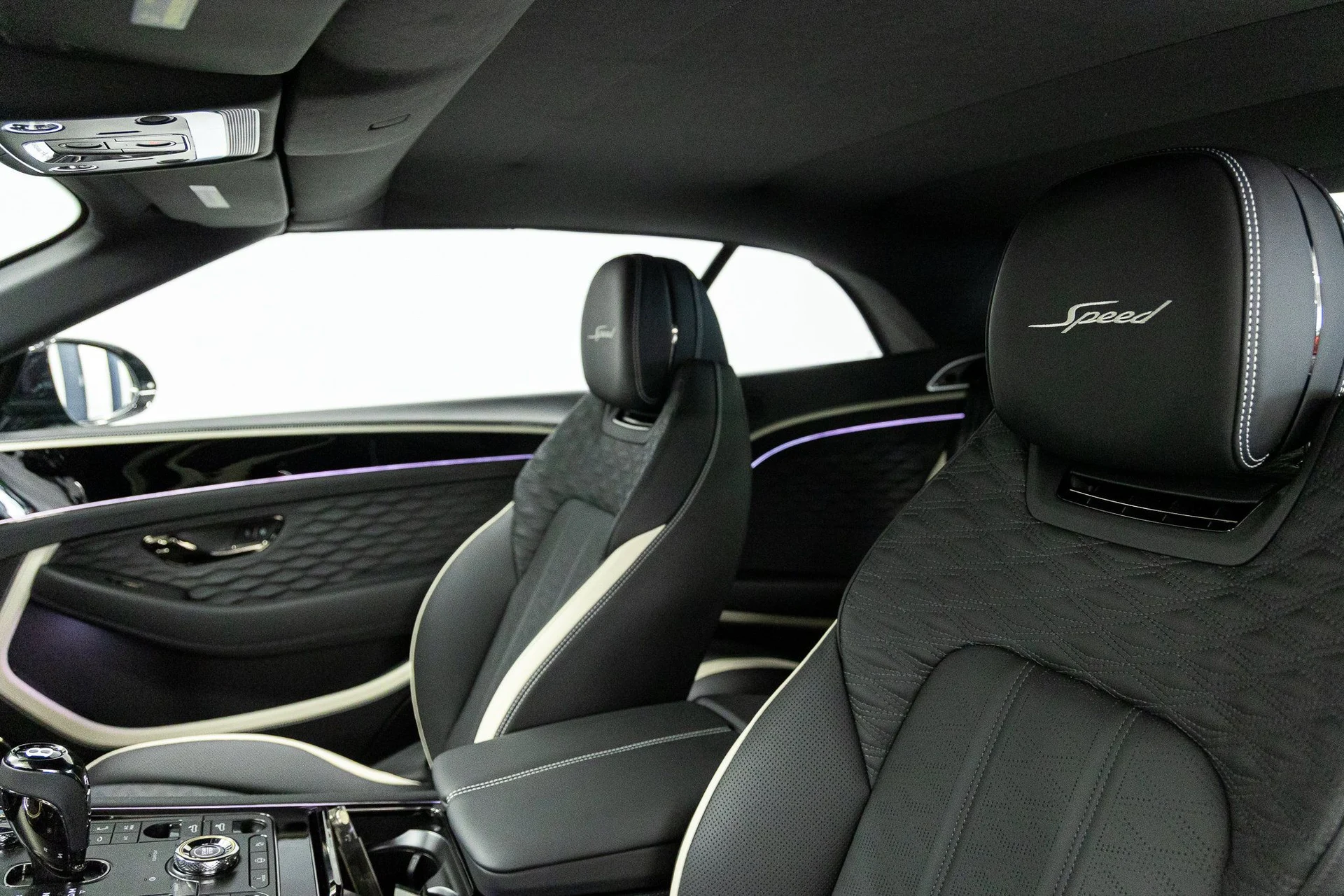 mph017_3314933336_c9d7b6857508a34078b9e2afc441c774x_4fc1463058