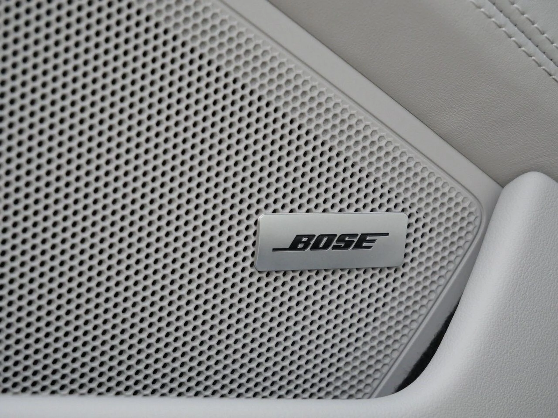 mph017_3315558119_629e843bac898eba1b147741e57c5b94x_0611121ce7