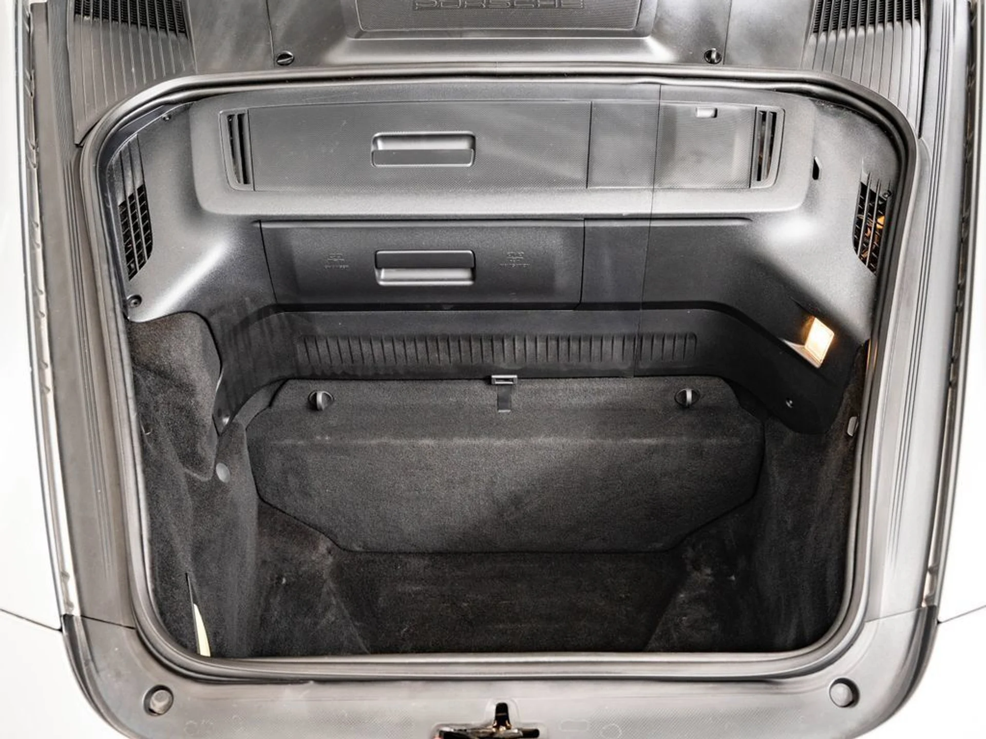 mph017_331700766_e68f97eba8201cca6e81a9e30c27c5ac_c3cb22ebc5