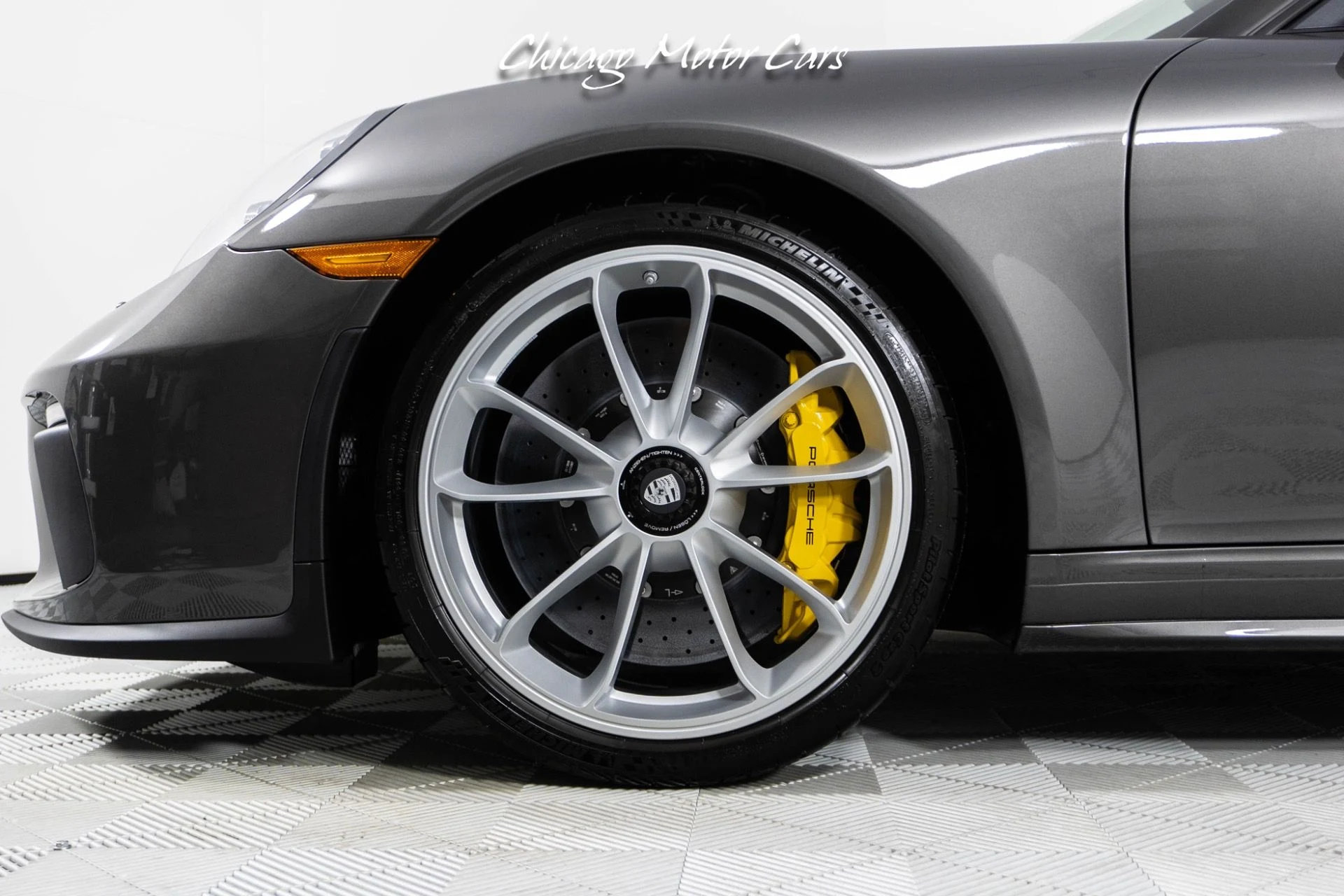 mph017_3318024084_13457_p18_l_a0d9a929b4