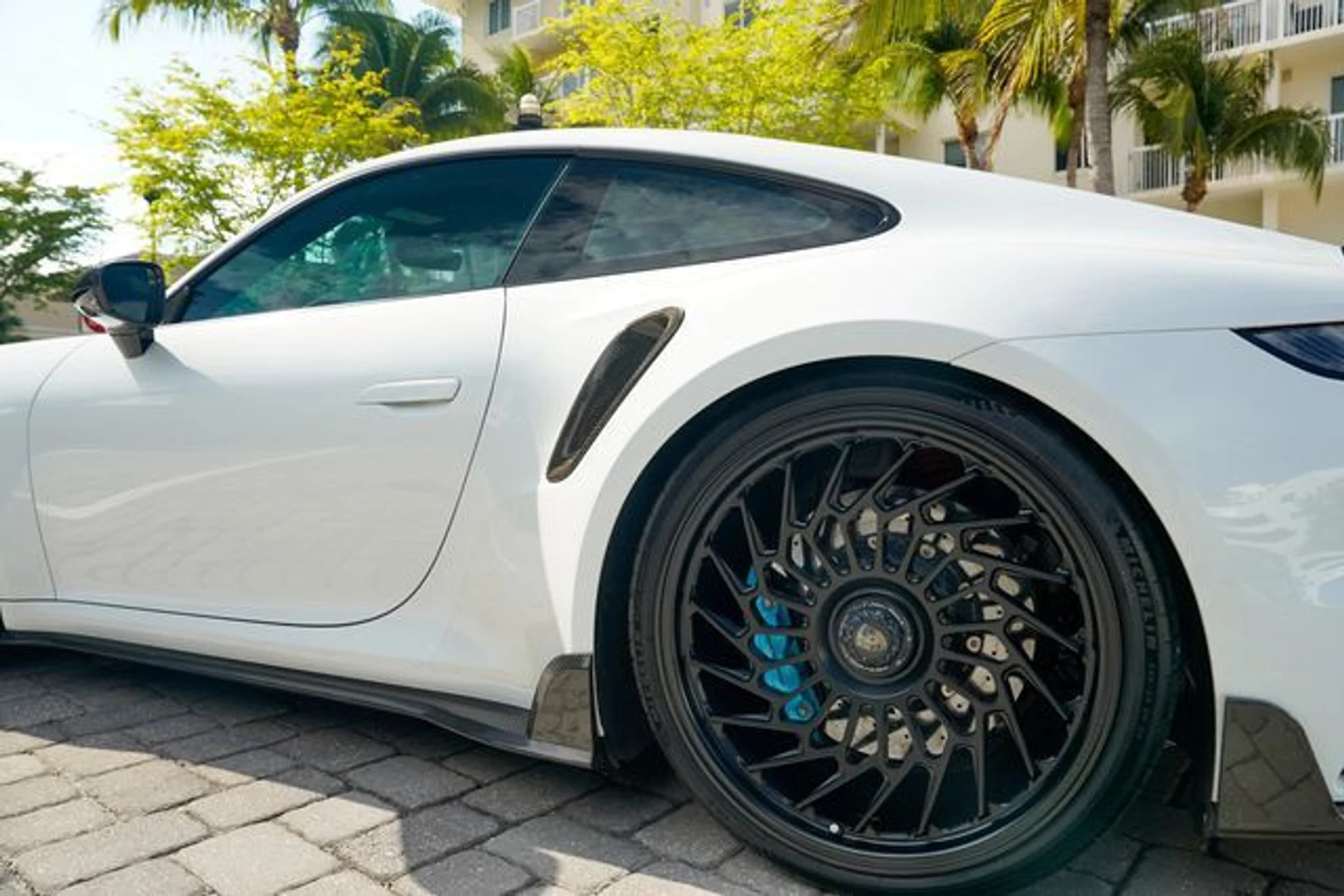 mph017_3320230999_23018169_18_5b9d278d70