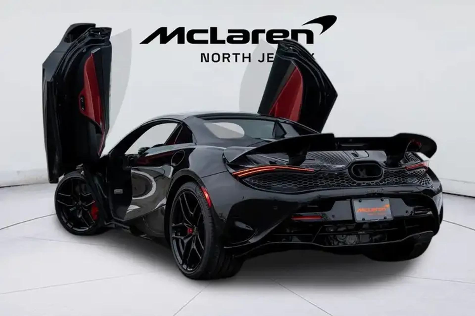 mph017_3327459467_8_OMI_8nl_ARN_Yhv_UX_0_med_d2a4fc6fba