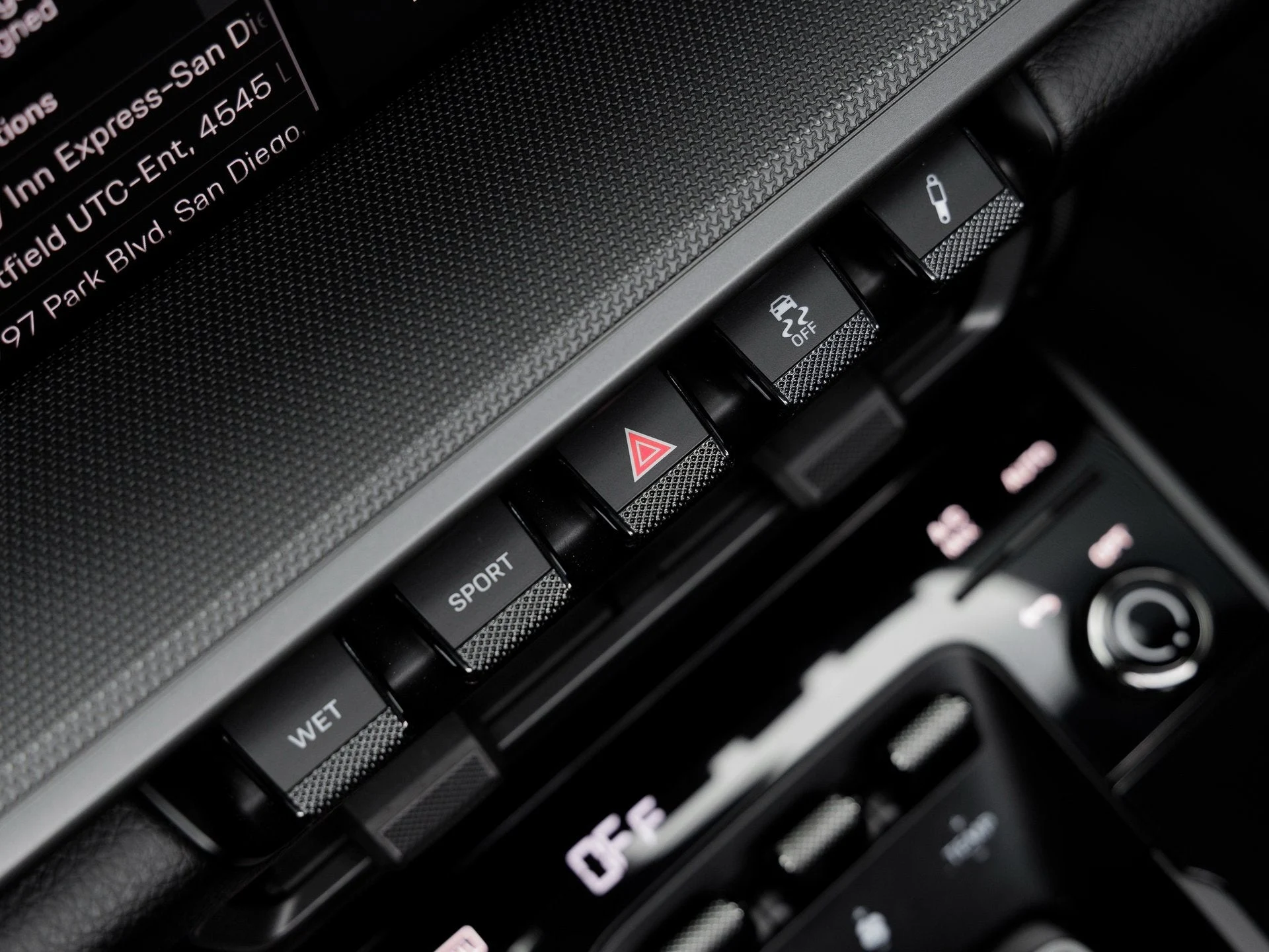 mph017_3328068910_18_a94662d8f6