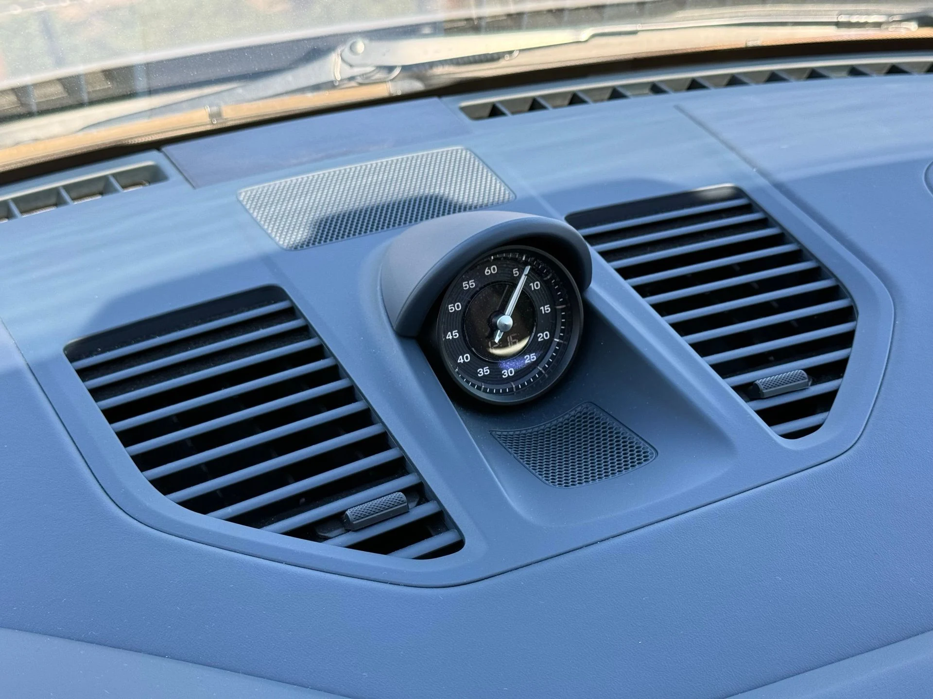 mph017_3329235408_a06bcc8a884908bbd43416364ffd8e29_3c6f665c50