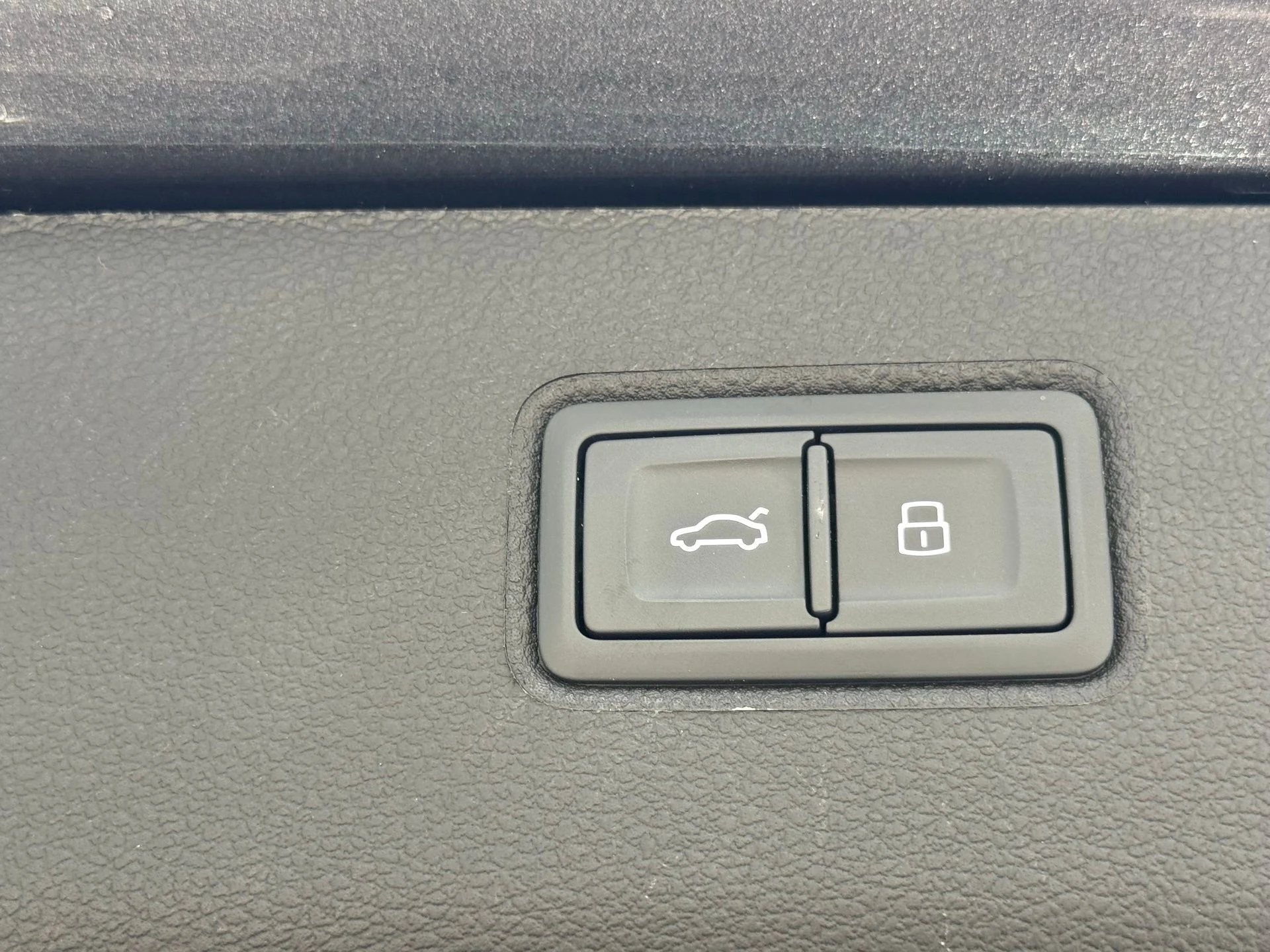 mph017_3333524064_a54e39c379604df0b9eb38ef7faa055a_5066e842d3