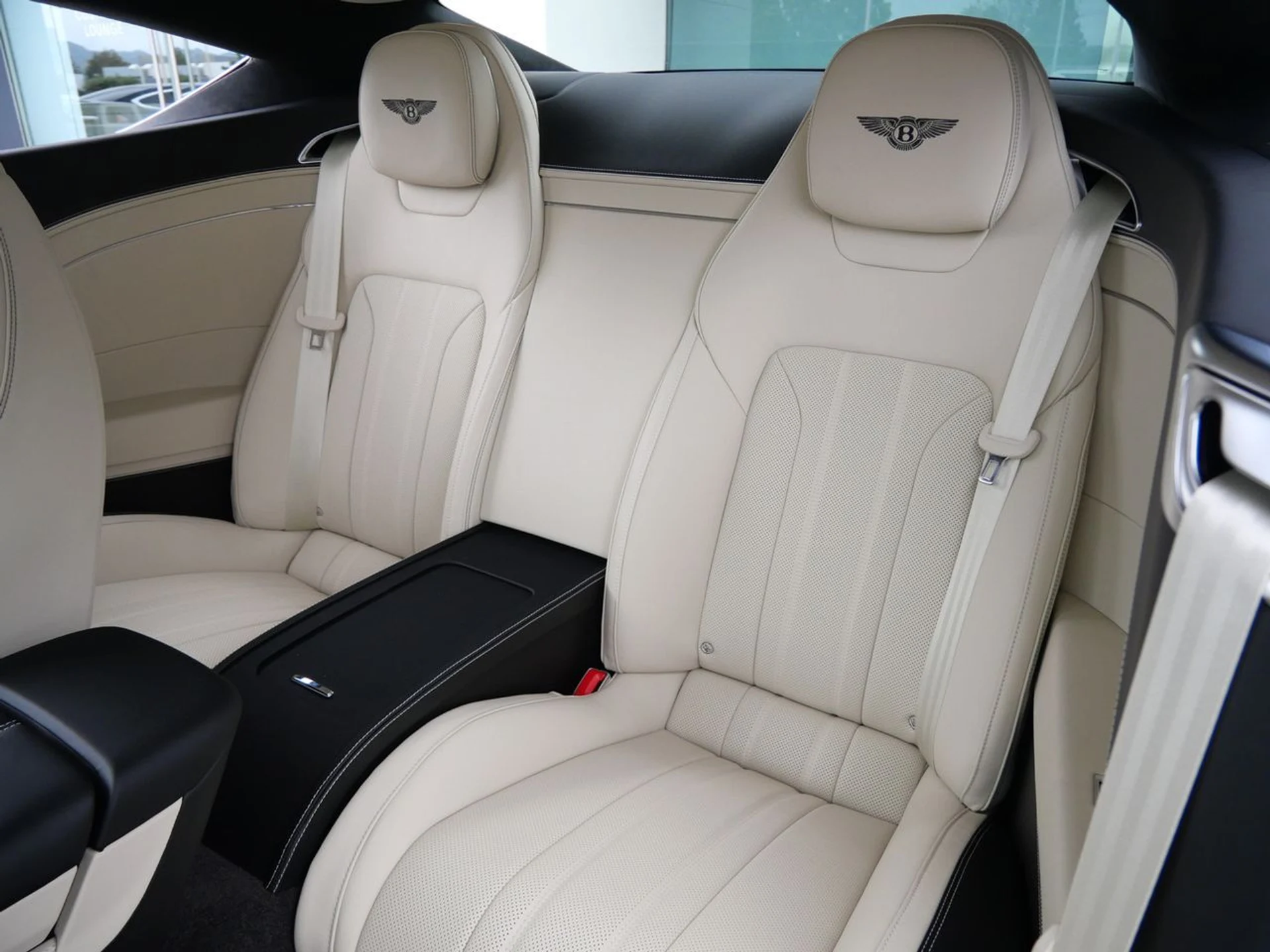 mph017_3333593081_19aed5f2fa8ba18637b9e32158d05b81x_ae3fa40ee6