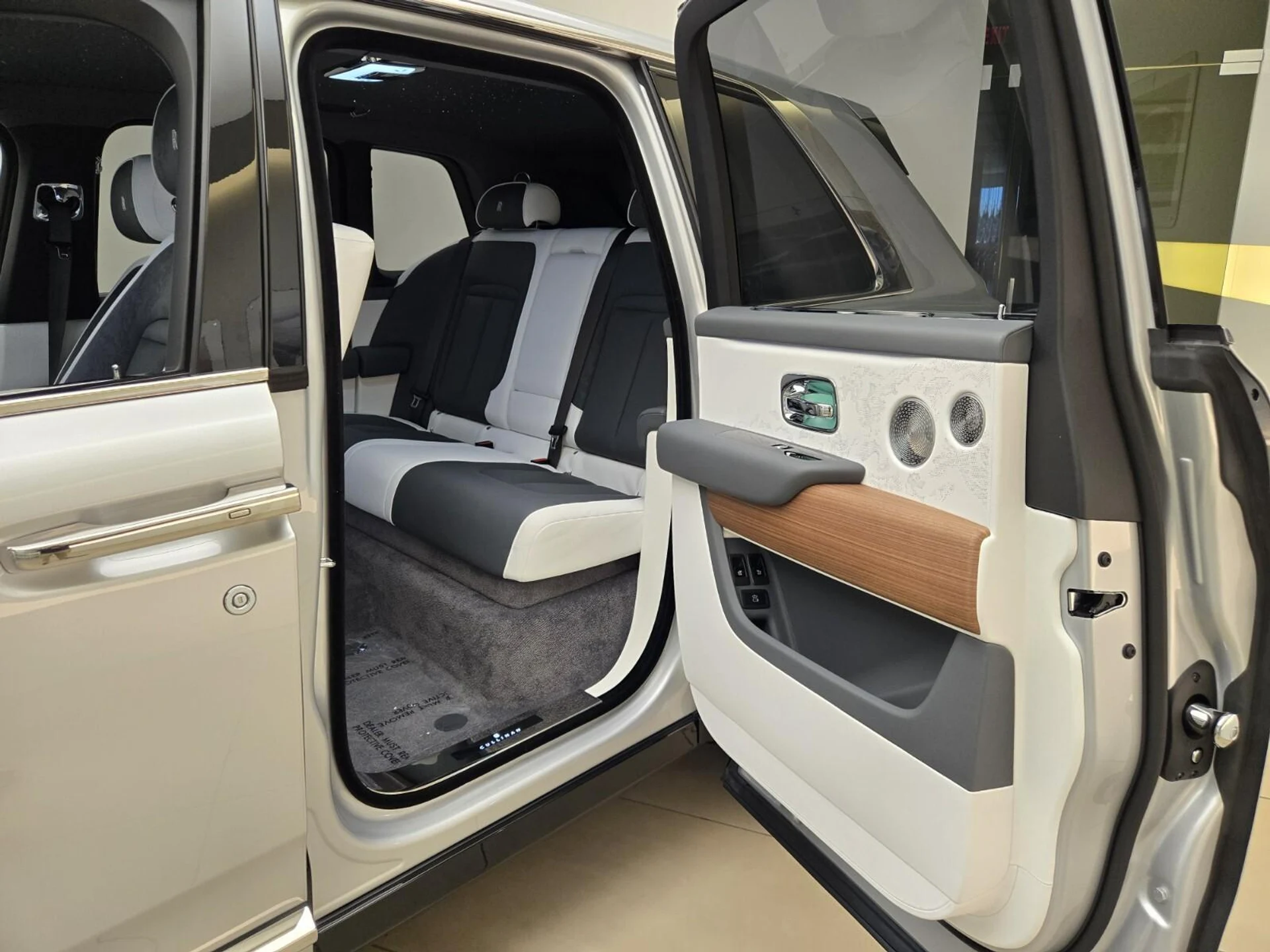 mph017_3341250371_New_2026_Rolls_Royce_Cullinan_1768889705_b788053e33