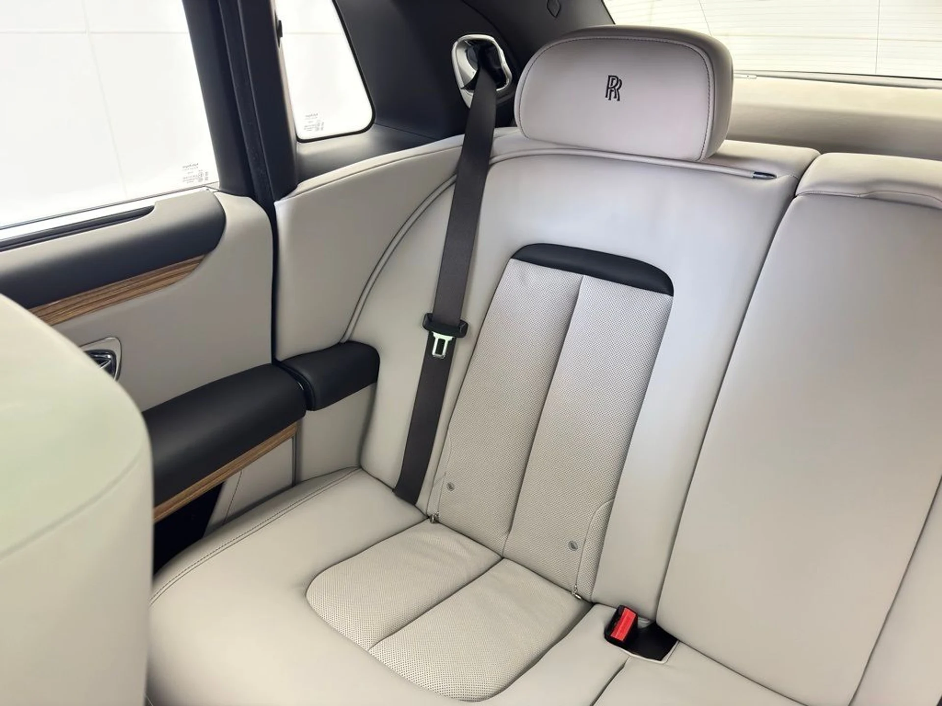 mph017_3356824640_mdan7annla1topw4pr8b7ik7f3bl_478d9d1523