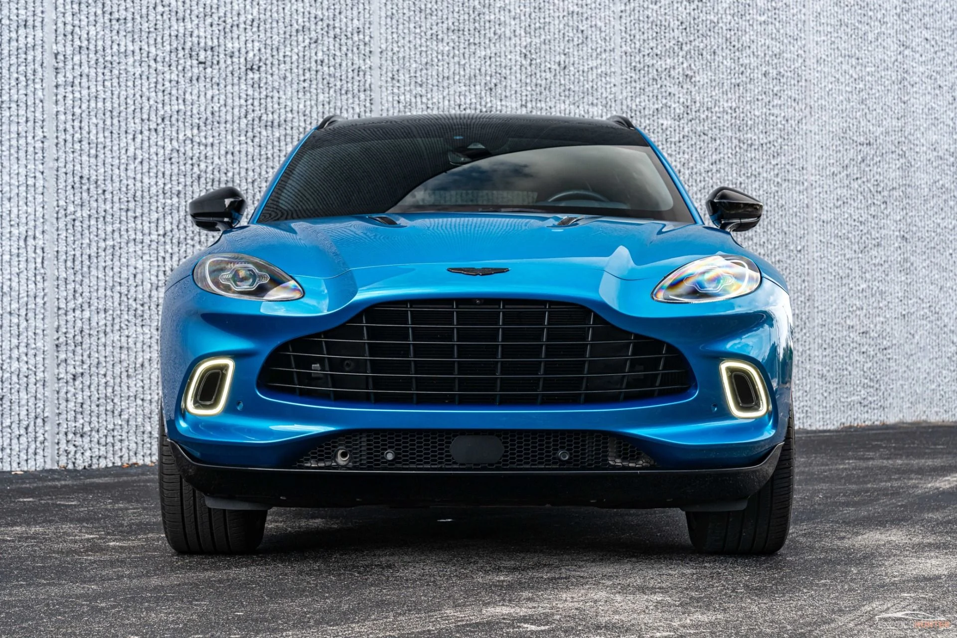 mph017_3357030754_Used_2021_Aston_Martin_DBX_CPO_Aug_2026_w_Special_Order_Exterior_Interior_Black_Pack_1708458533_5f612e2d0d