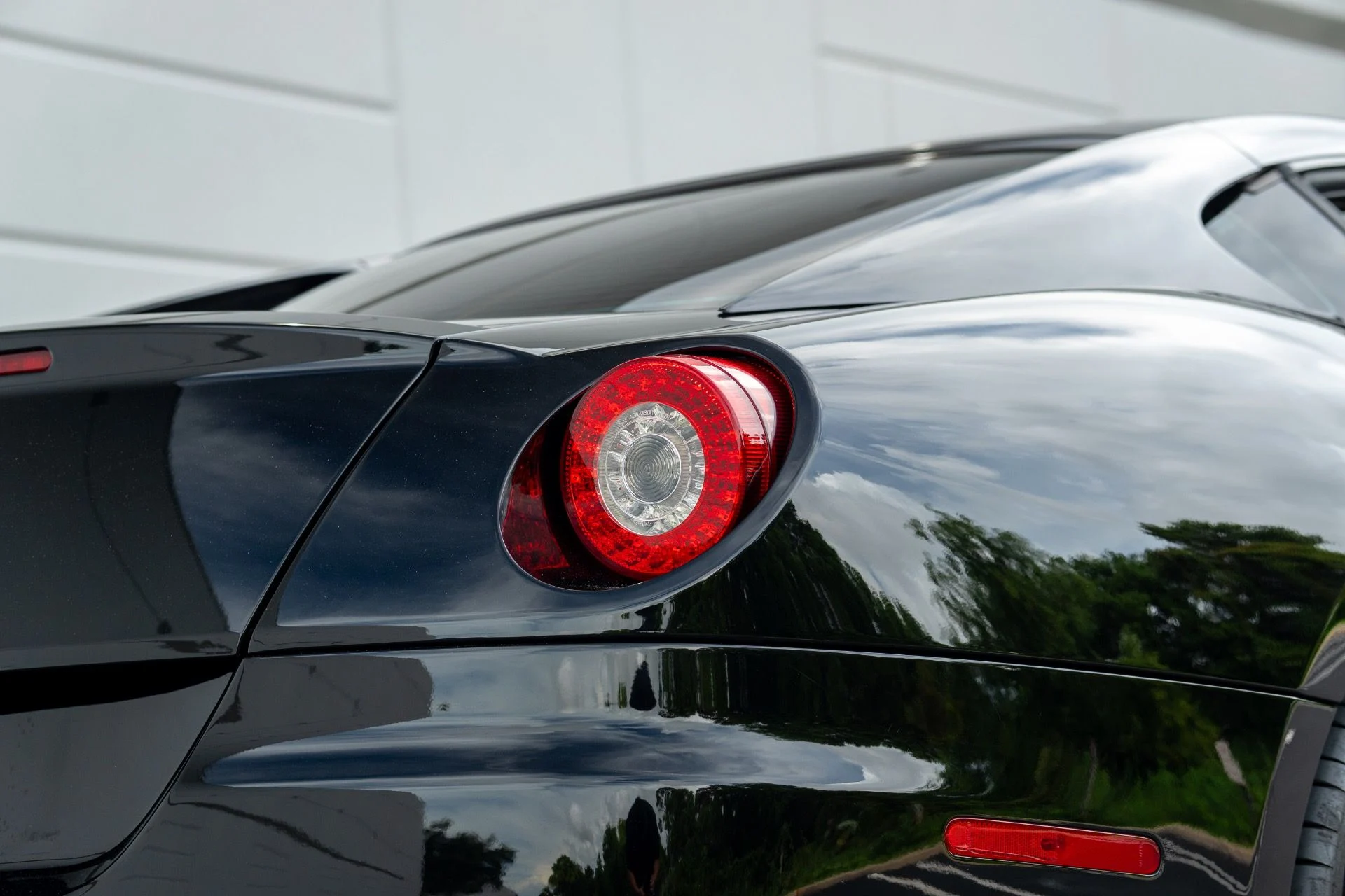 mph017_3363002825_Used_2008_Ferrari_599_GTB_Fiorano_1758655242_0e5d45baca