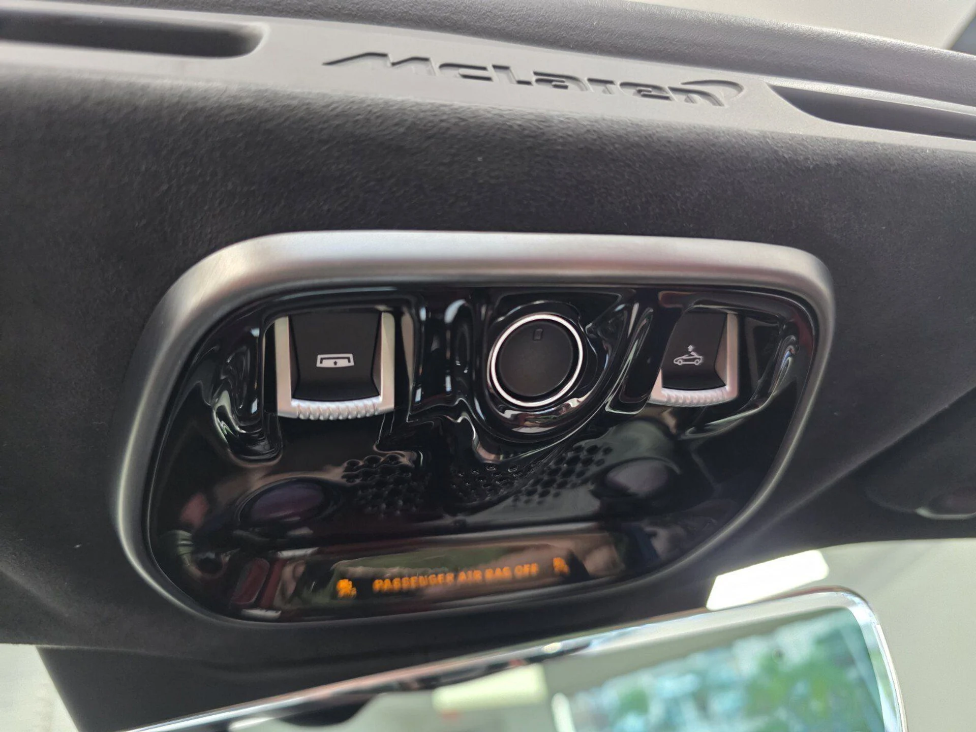 mph017_3380976625_73f4b283f2fa0033ebbe31a8433103ca_ab3fb45017