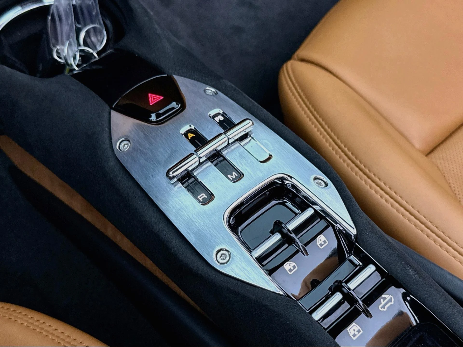 mph017_3392144074_Used_2024_Ferrari_296_GTS_1791318659_44fd79c1fc