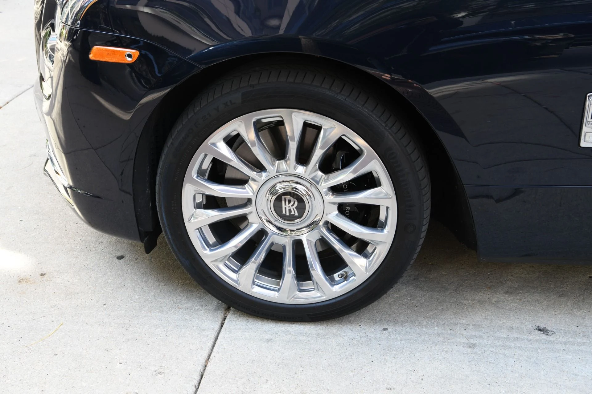 mph017_3396784691_11935_p19_l_7ea62a05e6