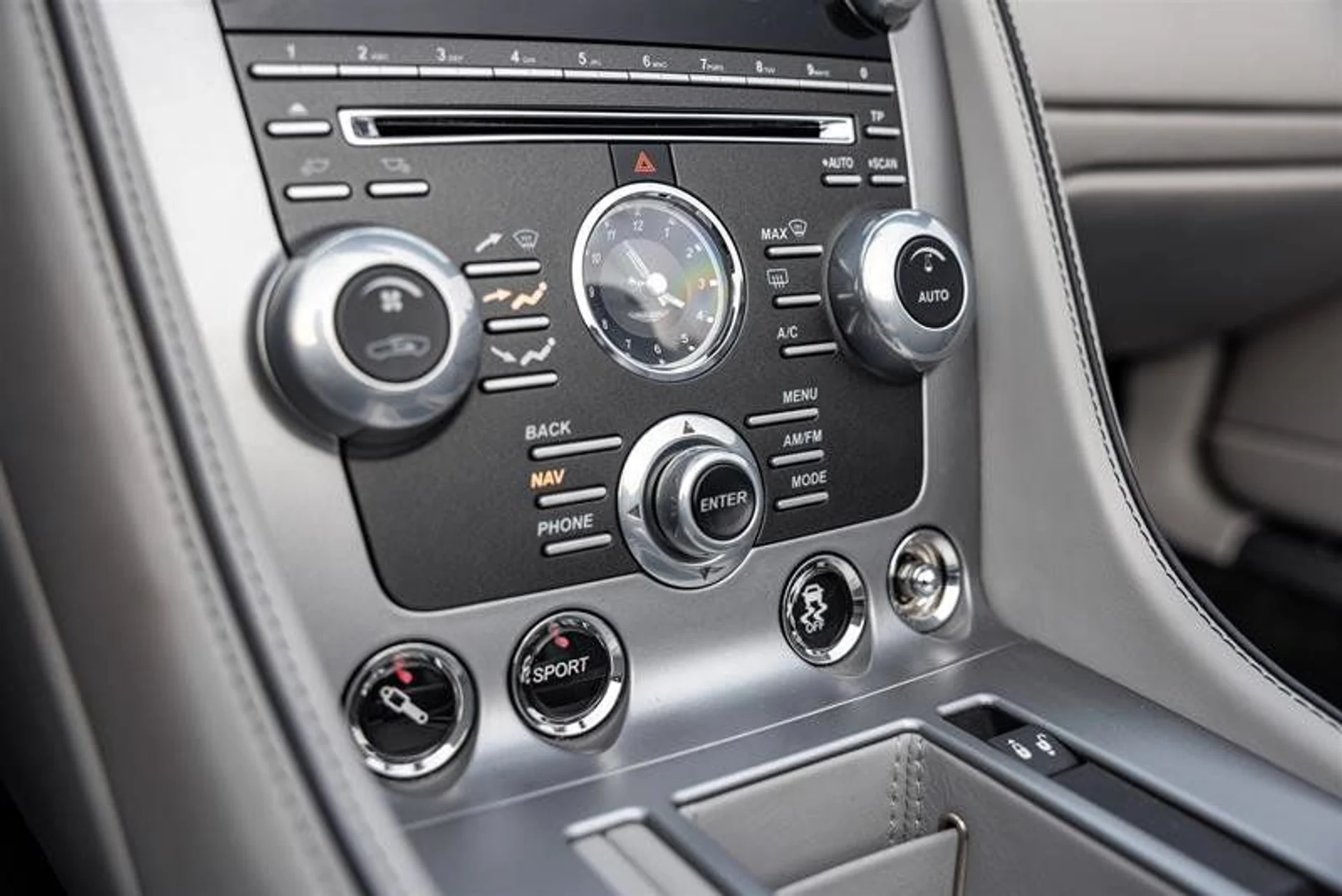 mph017_3401228536_37286369_05540_11595841_1539741179_05c9a858d5