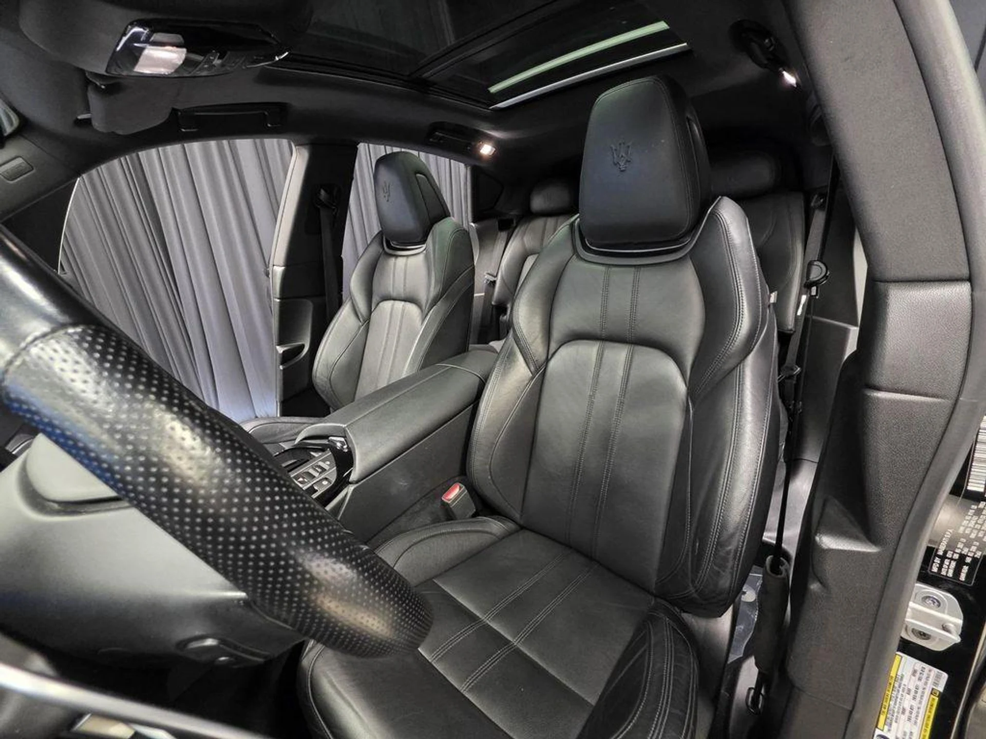 mph017_3410250489_R8_SOOV_e_Xa_E_Al_G3g_Kgxzq6t0_8_M_82f3d61d5f