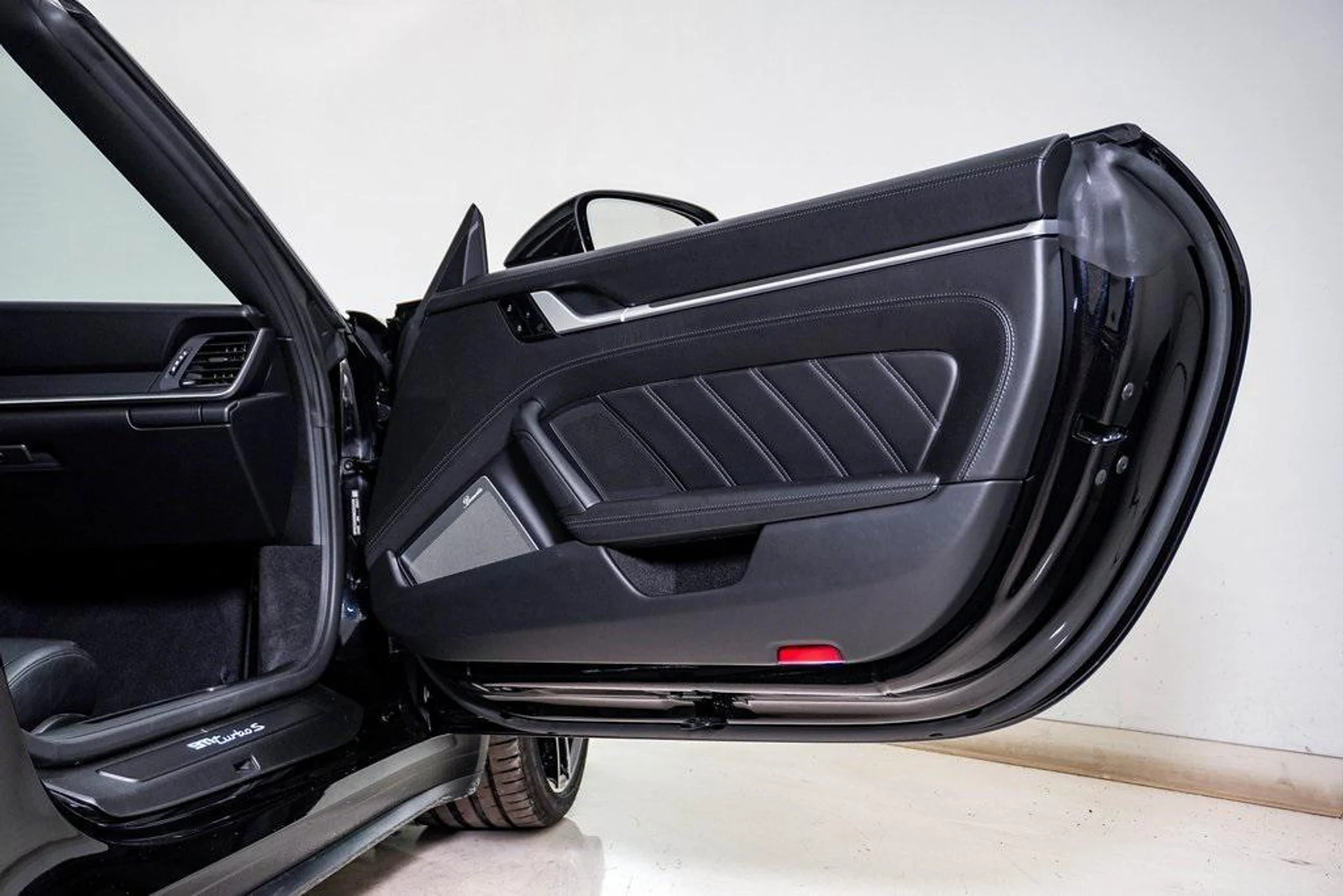 mph017_342034088_7_At_P4m_Gqwjg_XPR_Zh9cm_Ho79a9j0_f129f4f614