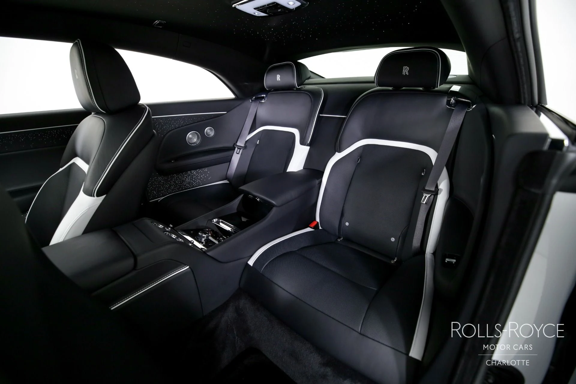 mph017_3425359580_Used_2024_Rolls_Royce_Spectre_1709308315_7d778b2b68