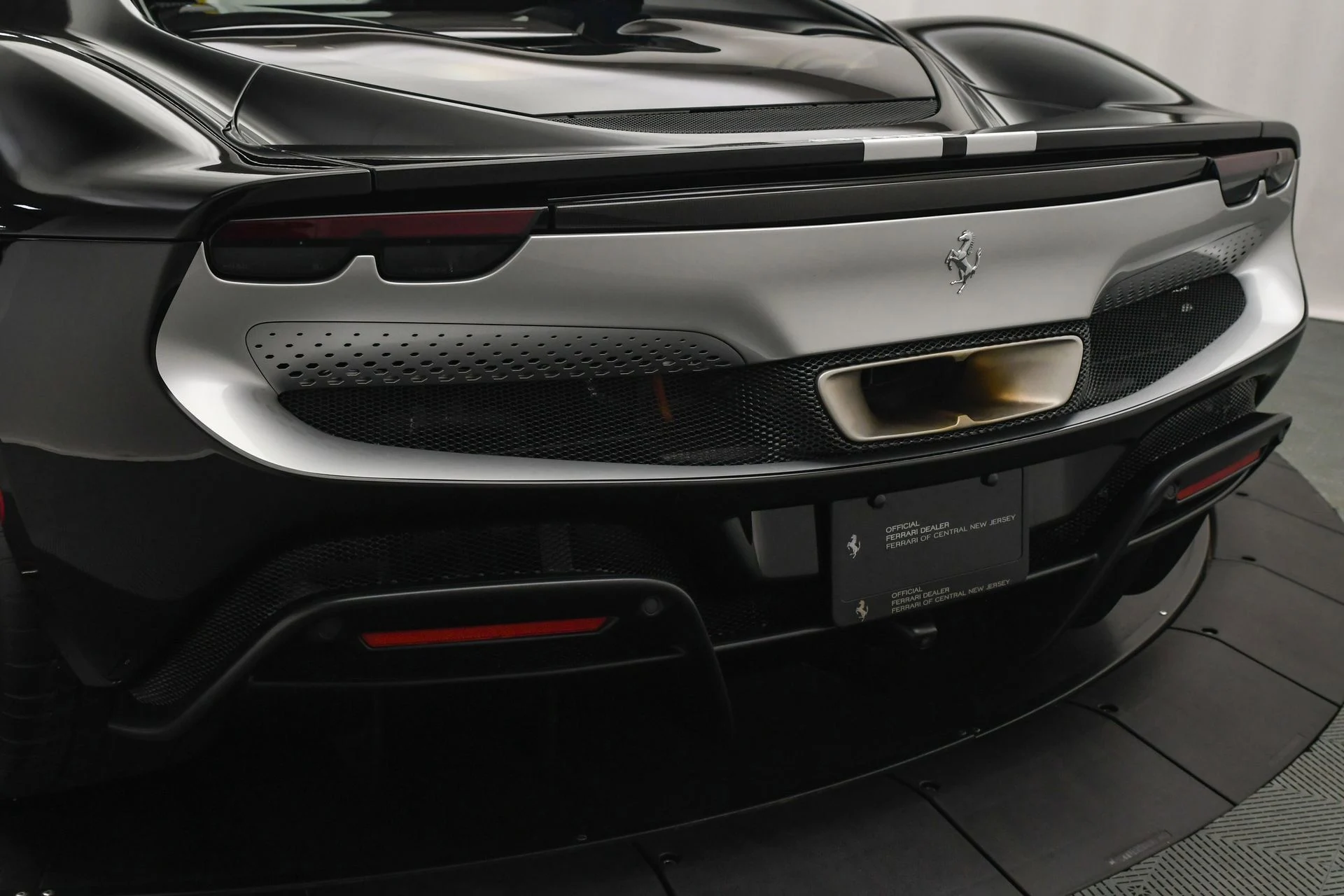 mph017_3428688149_a653441d1dd54c13aca55466a140ac58_5cca94ac7a