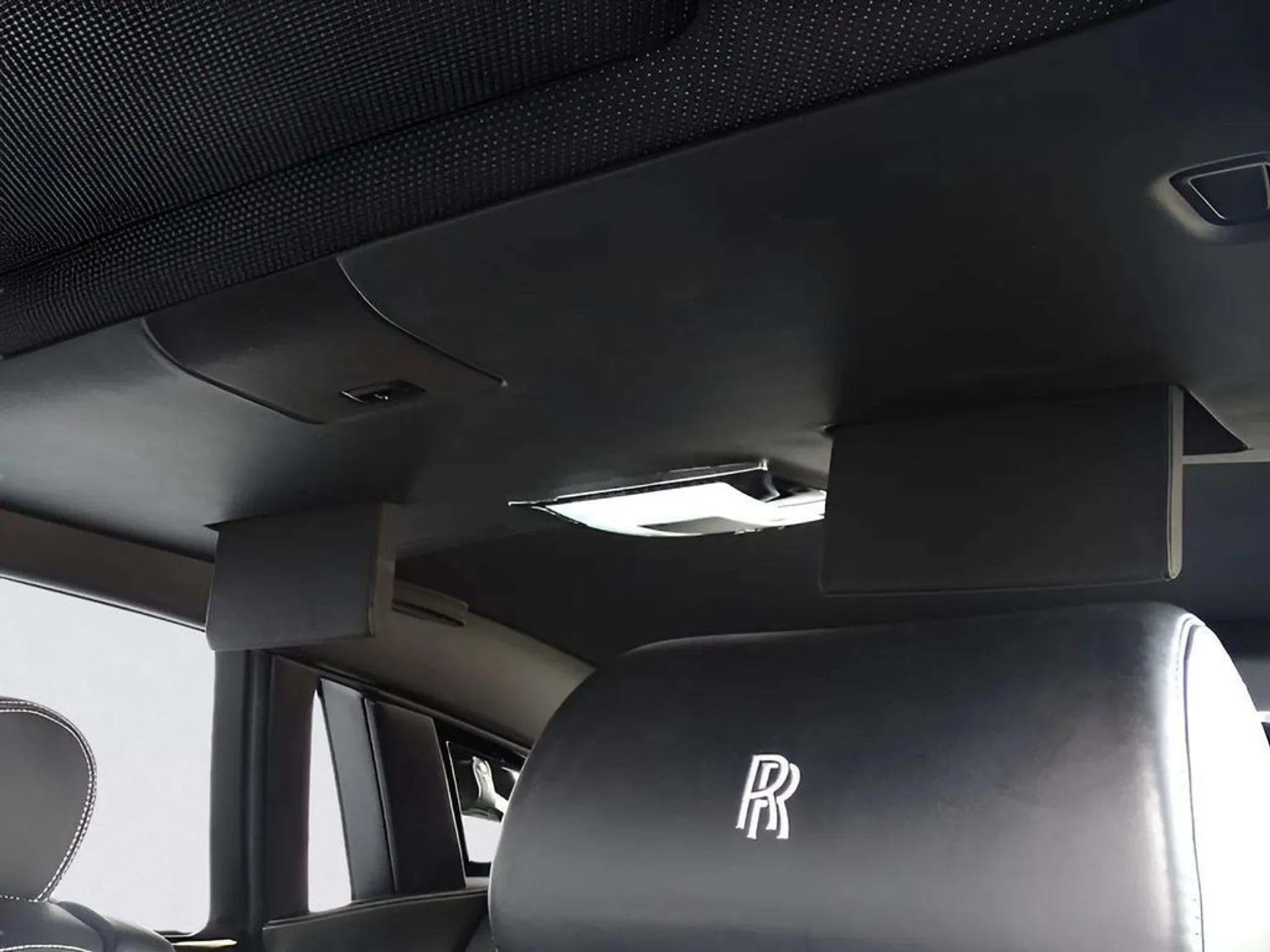 mph017_3441271084_a2a0e17a61ffed9499d9414ce1a9e576x_95548fbe66