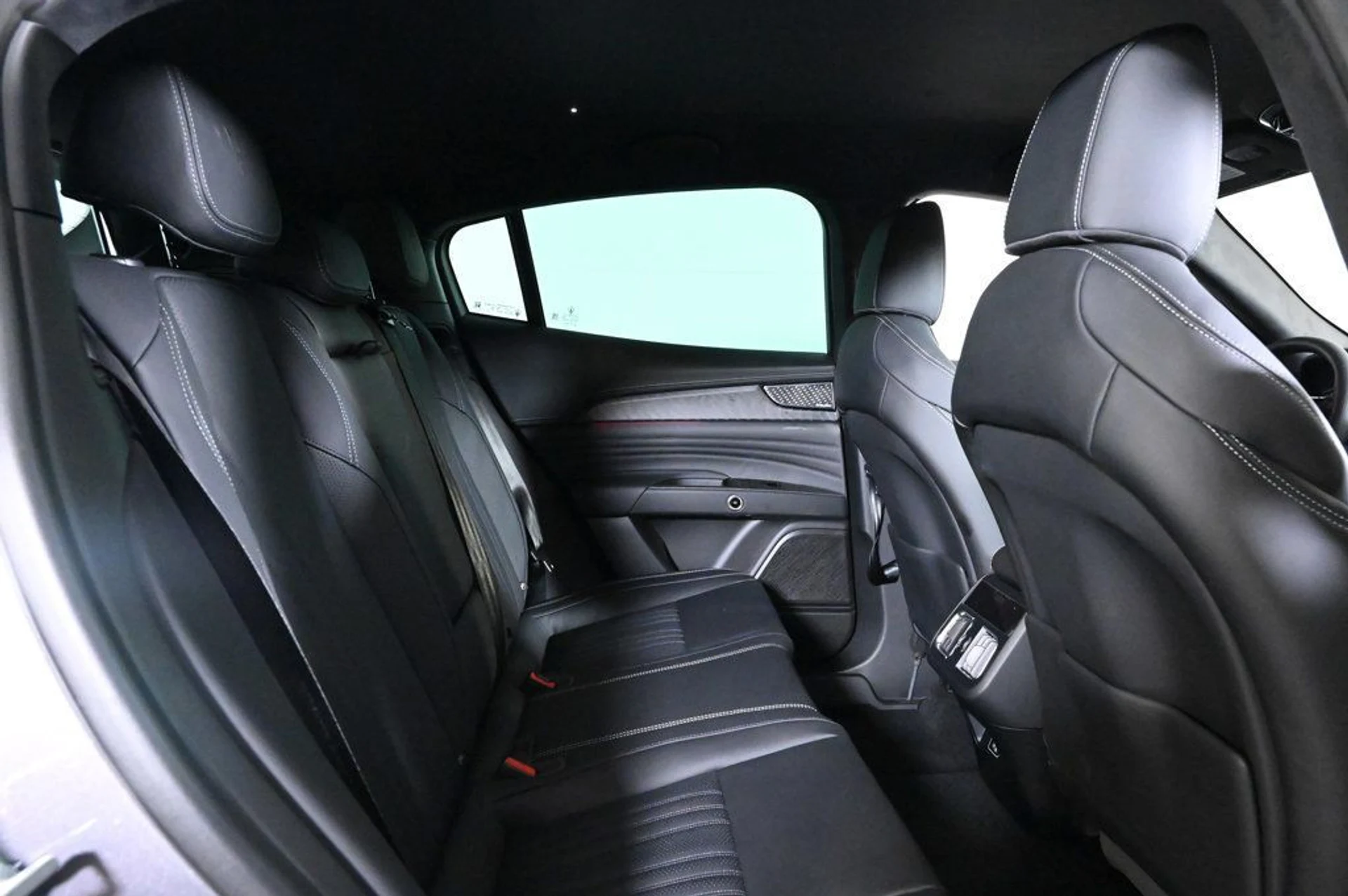 mph017_3443235909_new_2026_maserati_grecale_modena_11350_22995345_17_1024_63fba6e947