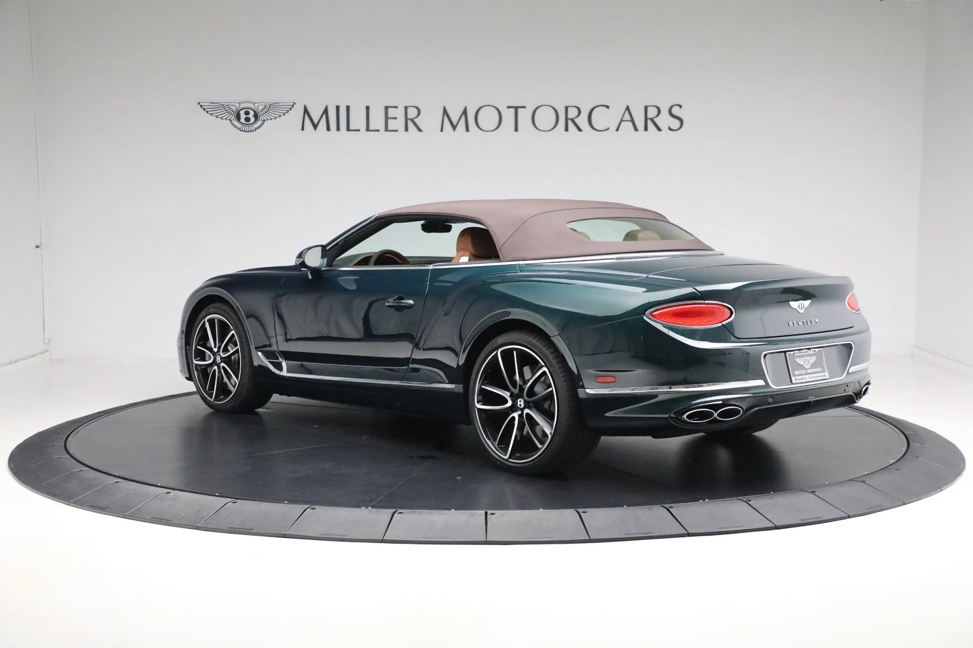 mph017_3443782059_New_2024_Bentley_Continental_GTC_V8_b4ff733967