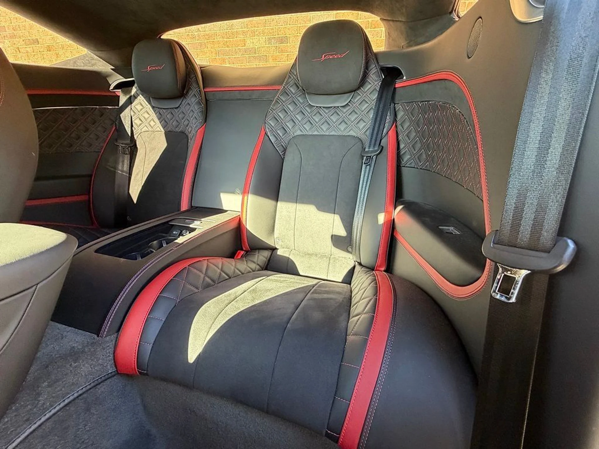 mph017_3444717459_aac94e631021f0b6b0075ec8ac0f316cx_56e8c9632e