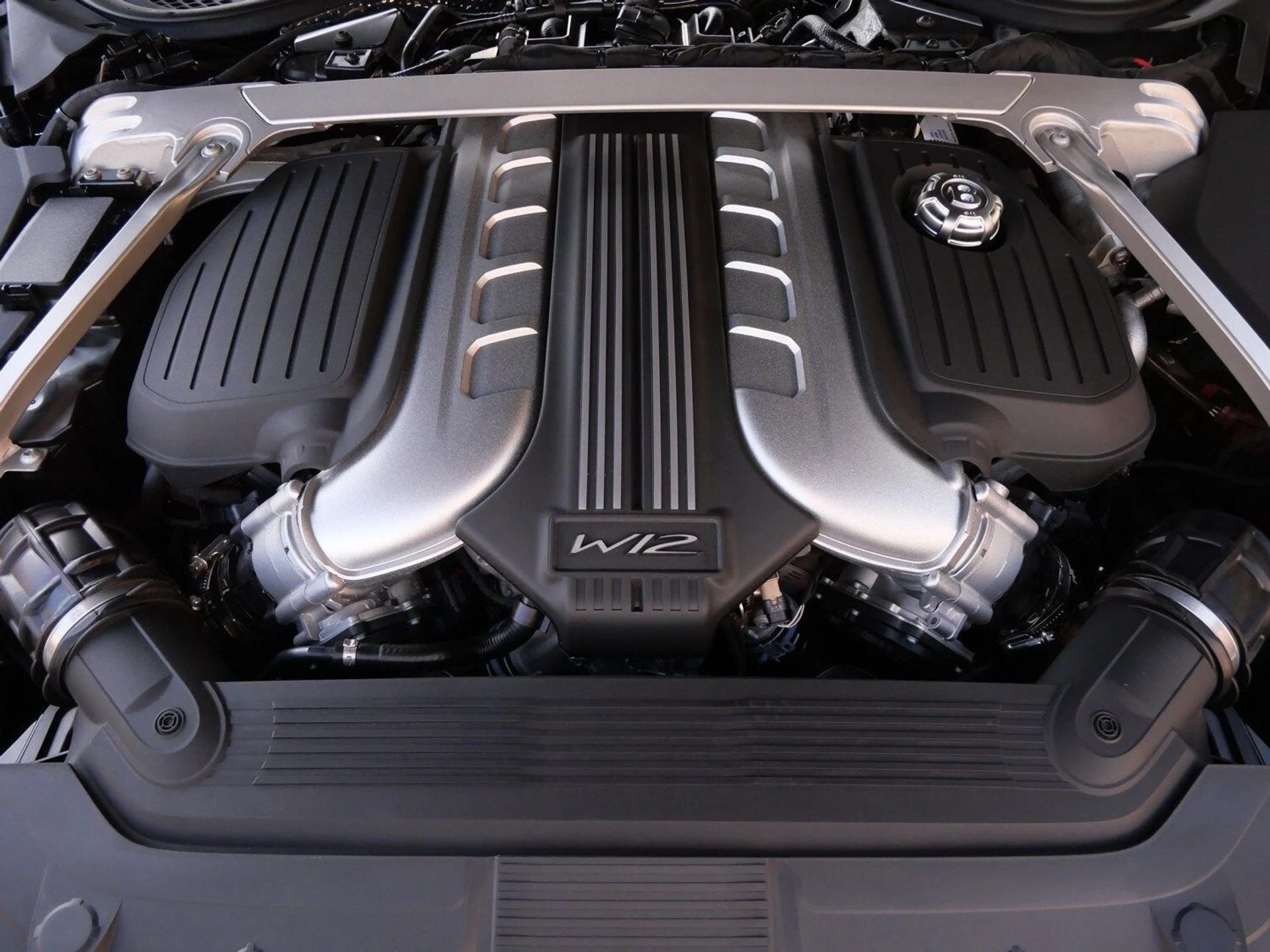 mph017_3452719134_d8bd8c6bd3b1b4408a7c256f01fee5fax_592dd2dd39