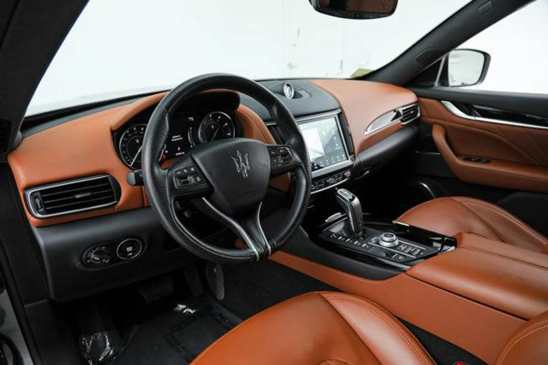 mph017_3459400350_R_Dzx_L_Nx_L3_Op_Y4_W_Dokdg_V2f1o_Pc_M_0f020ee775