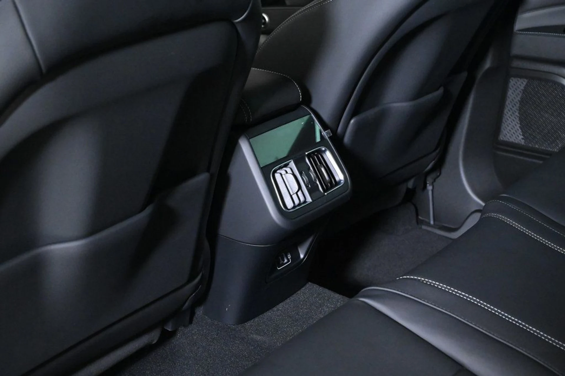 mph017_3460854903_new_2000_maserati_grecale_modena_11350_22978912_17_1024_9af114ded4