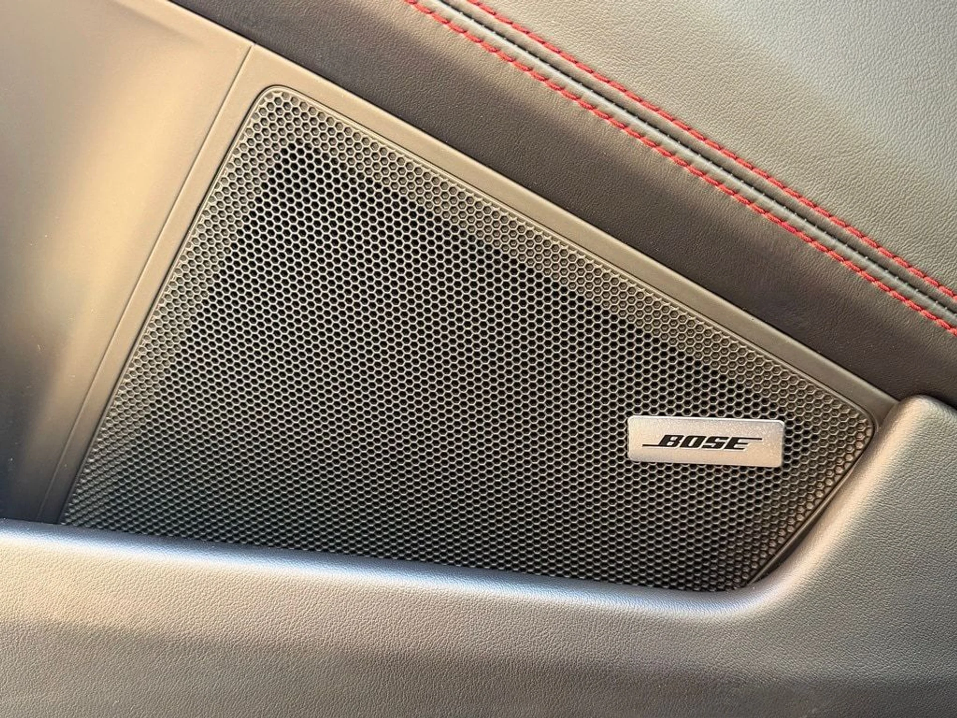 mph017_3468969841_fa0fd9d5ccbbcc0376b2f6264d90976dx_e2cea76ca3