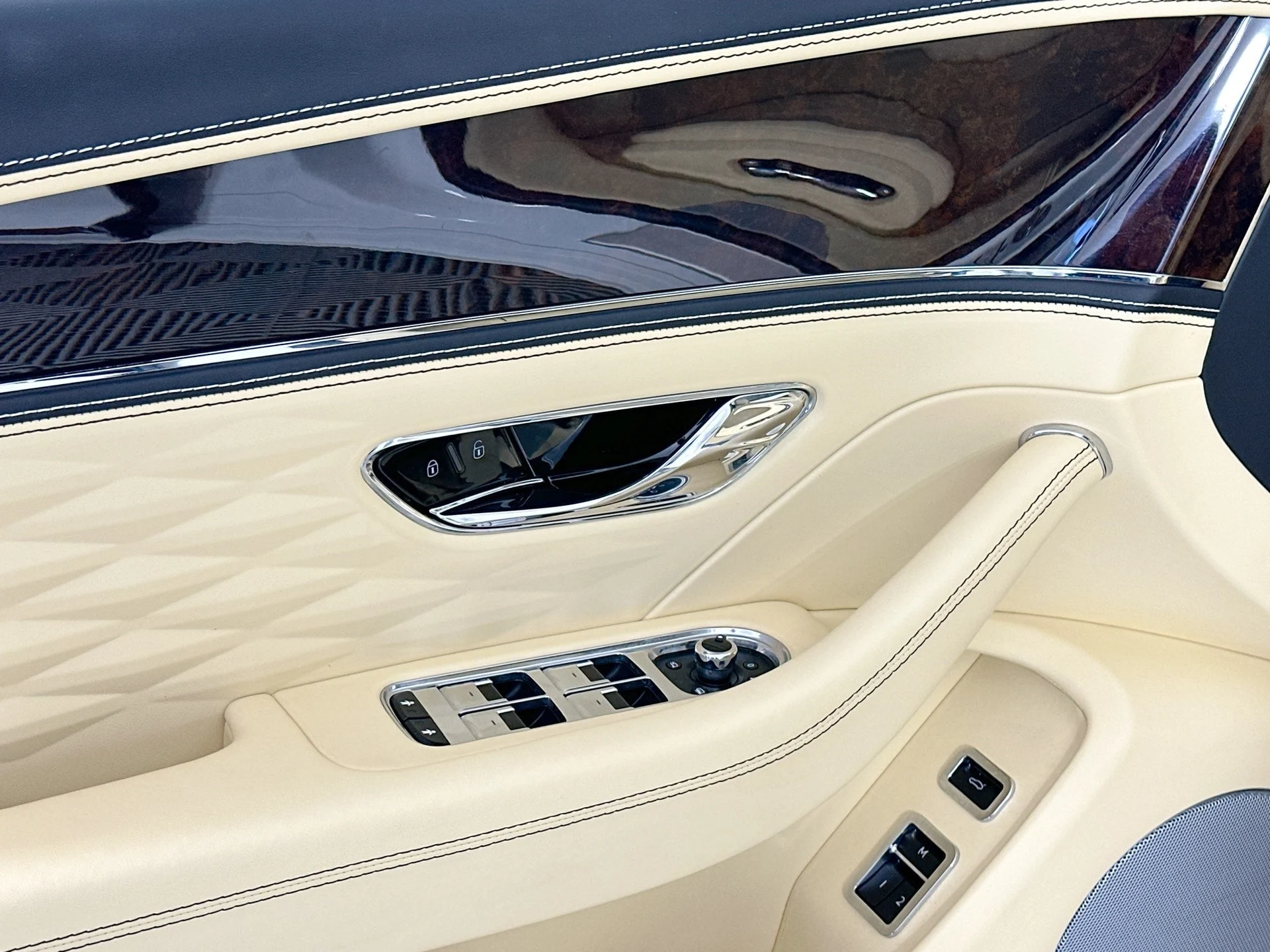 mph017_346939329_18_80cf5c1d91