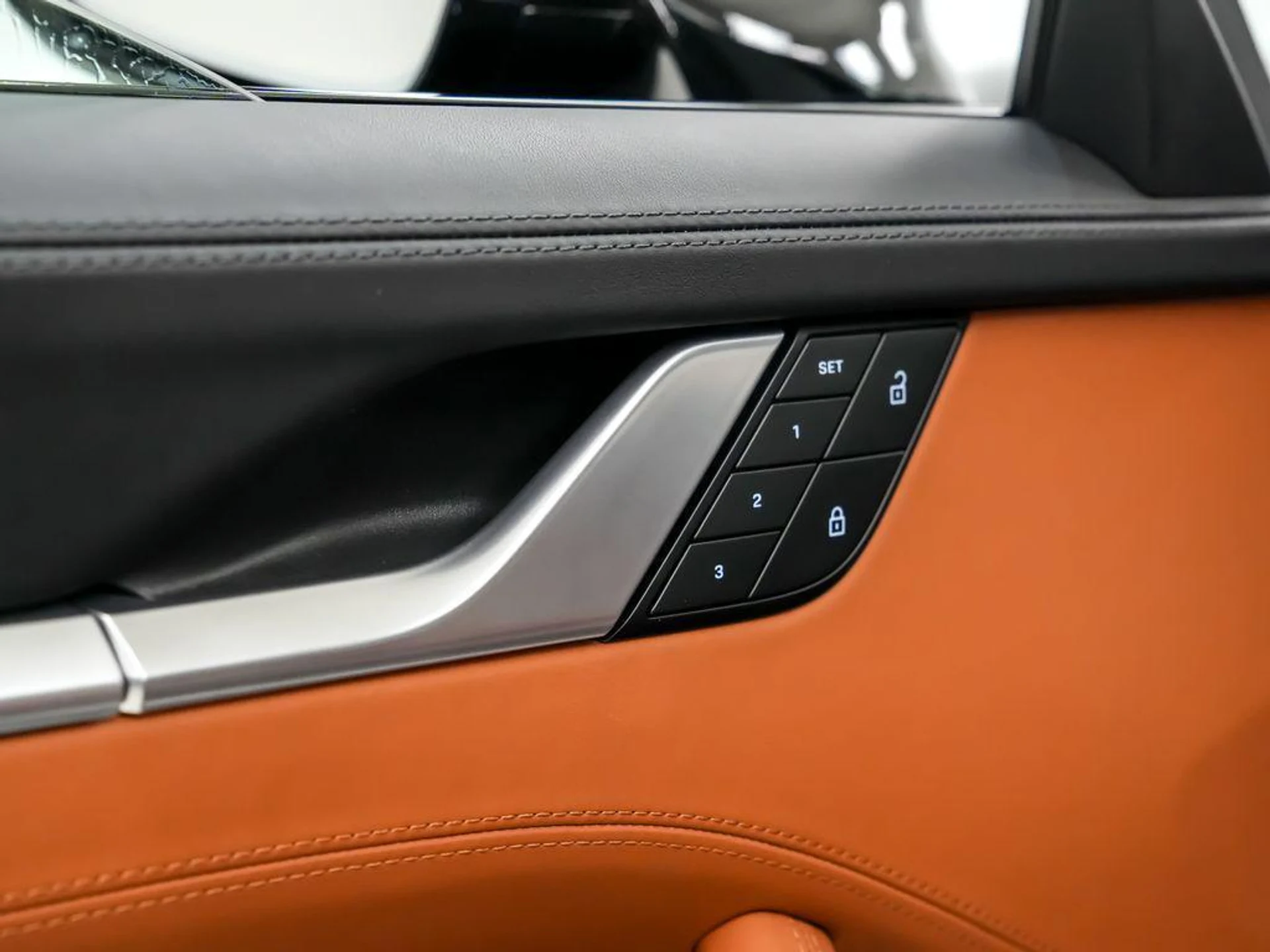 mph017_3471092547_w_Qi2_F_Kmw3i_lecva_KA_Av_V_Eo4_R5_M_4192232491