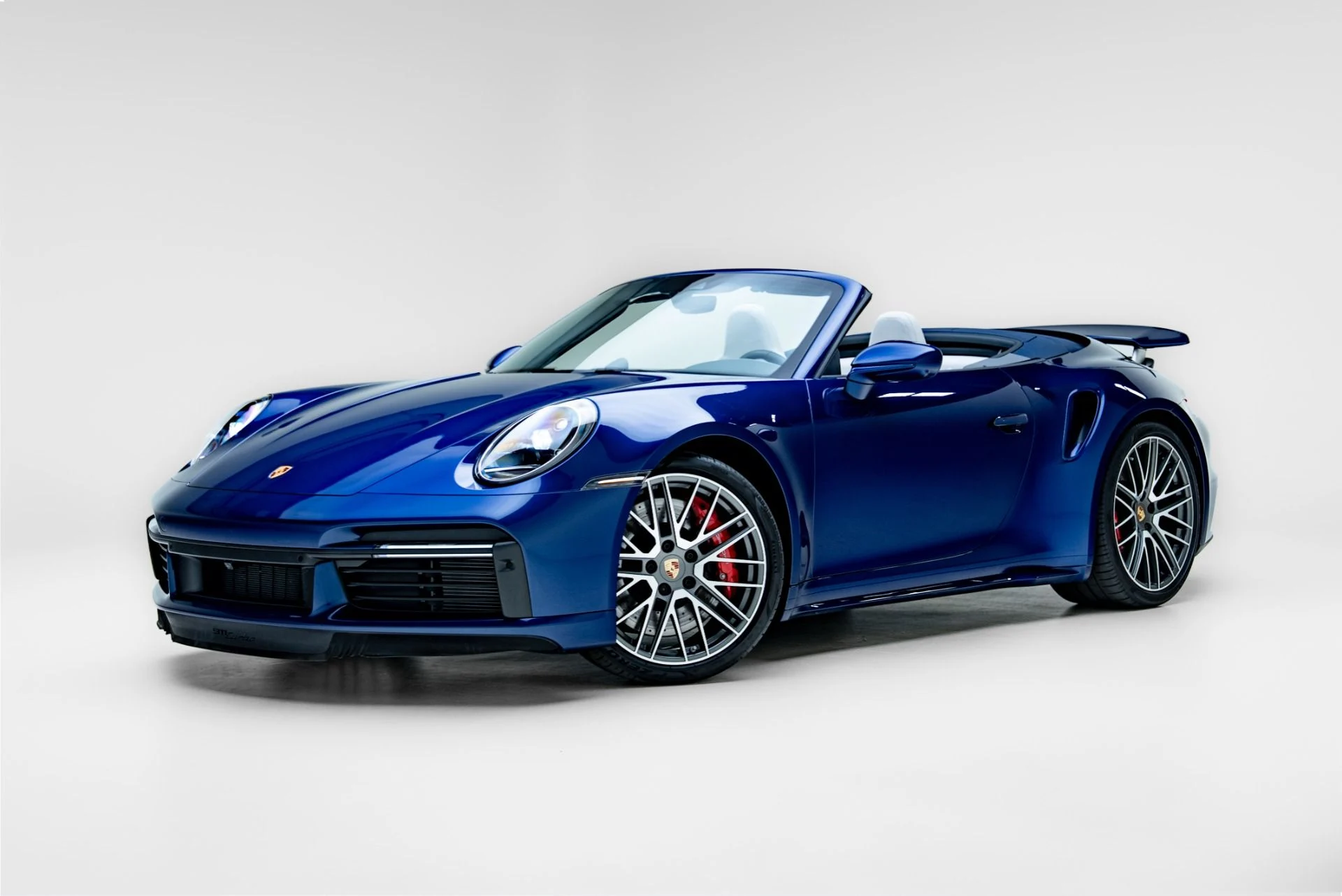 mph017_3473936885_Used_2023_Porsche_911_Turbo_1778800324_78b7f583d9